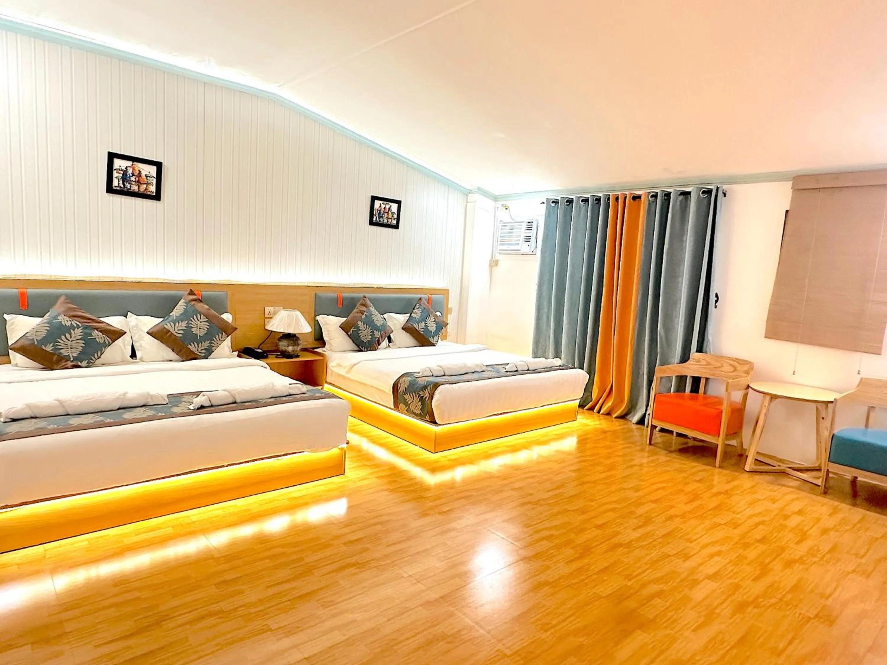 Bed in Royal Park Resort Boracay