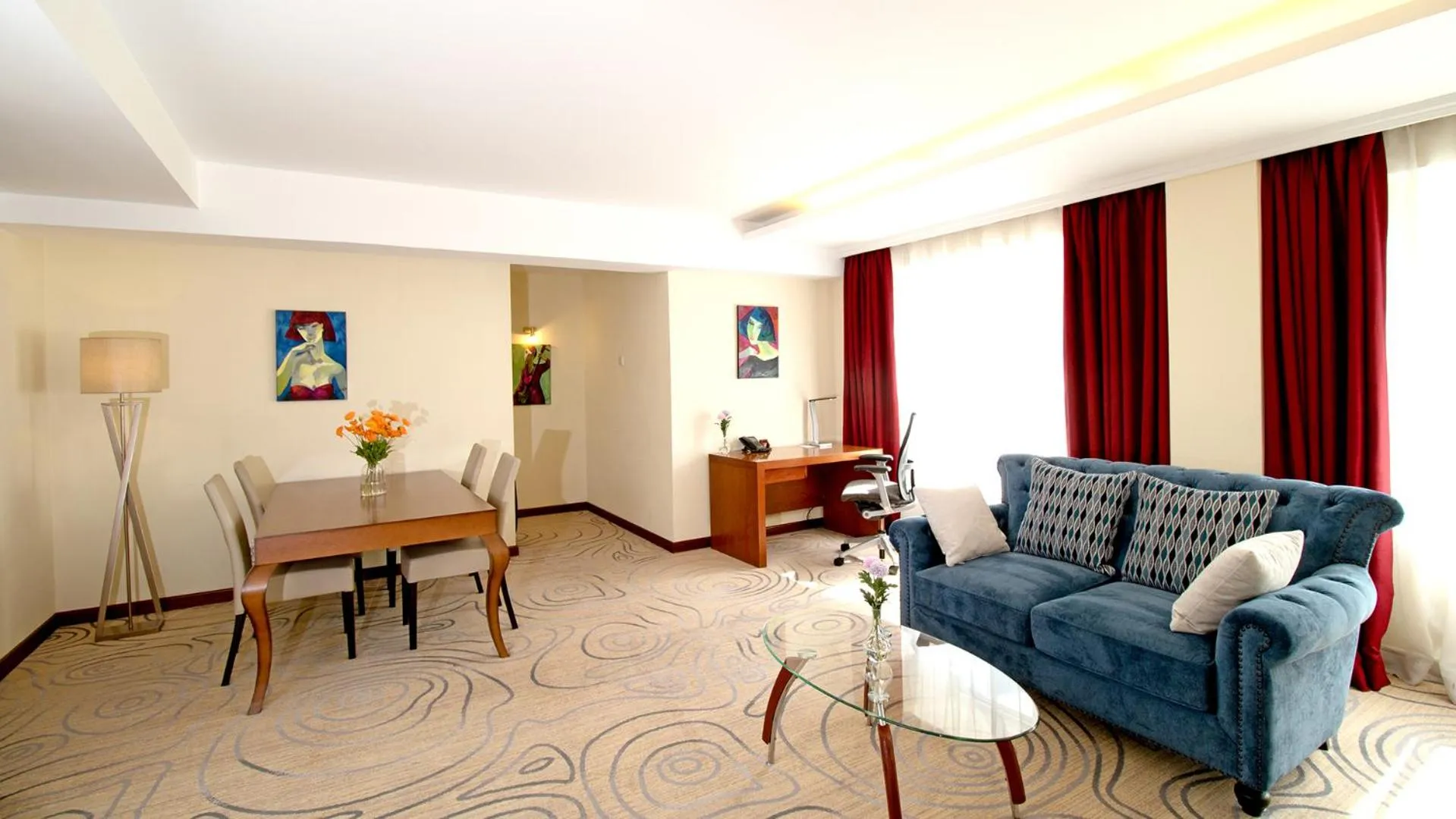 Living room in Kempinski Hotel Khan Palace