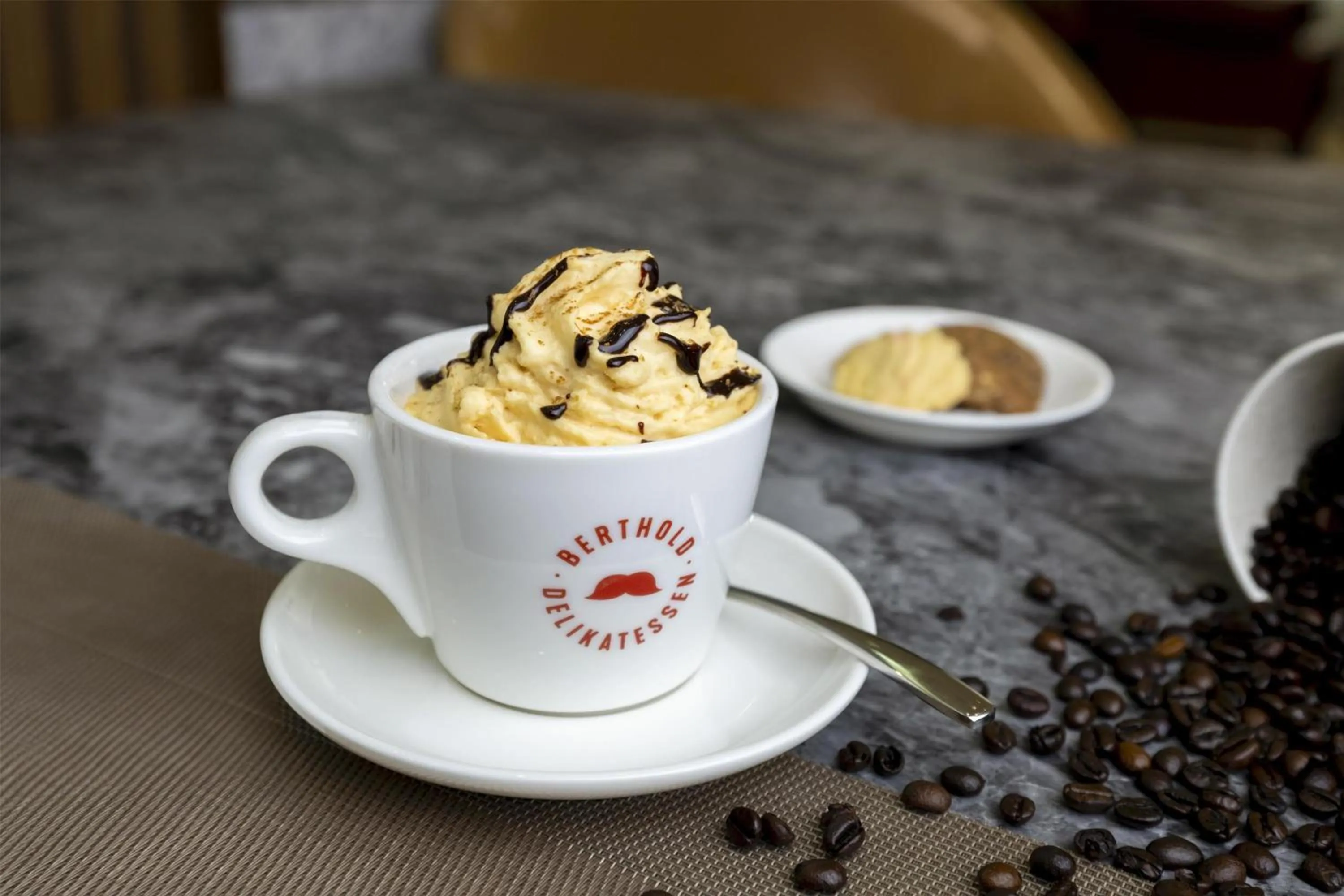 Coffee/tea facilities in Kempinski Hotel Khan Palace
