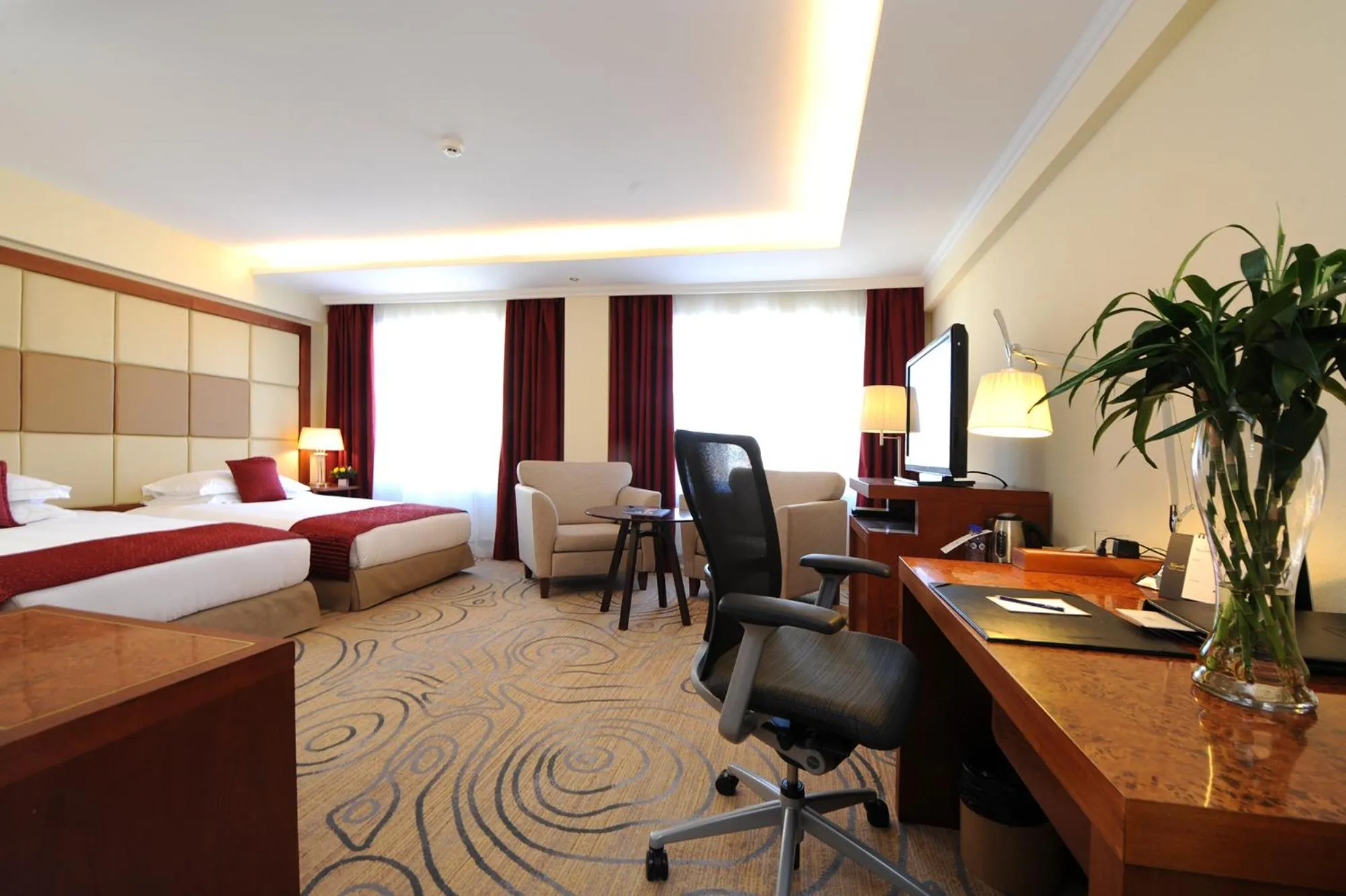 Bed in Kempinski Hotel Khan Palace