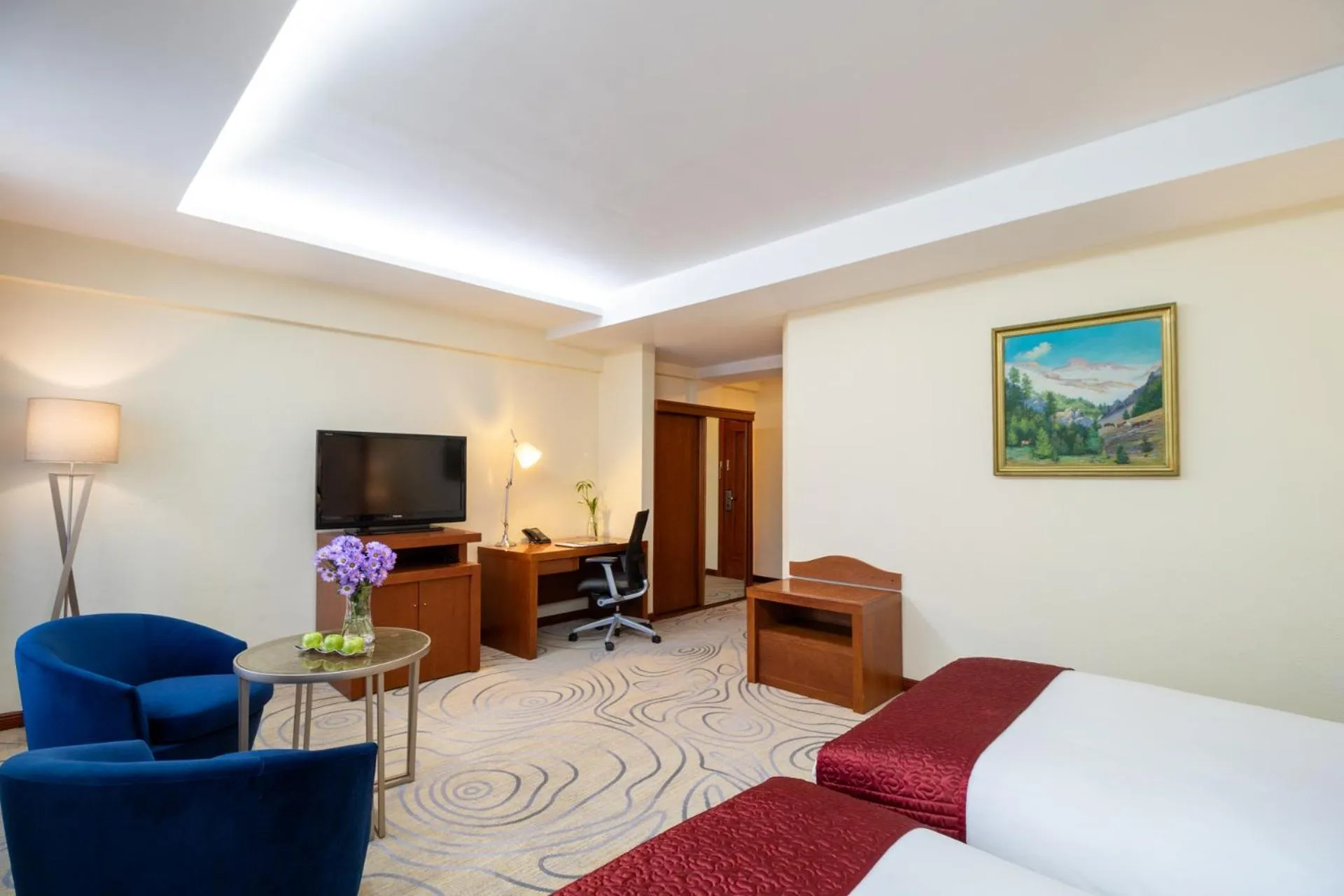 Photo of the whole room, Bed in Kempinski Hotel Khan Palace