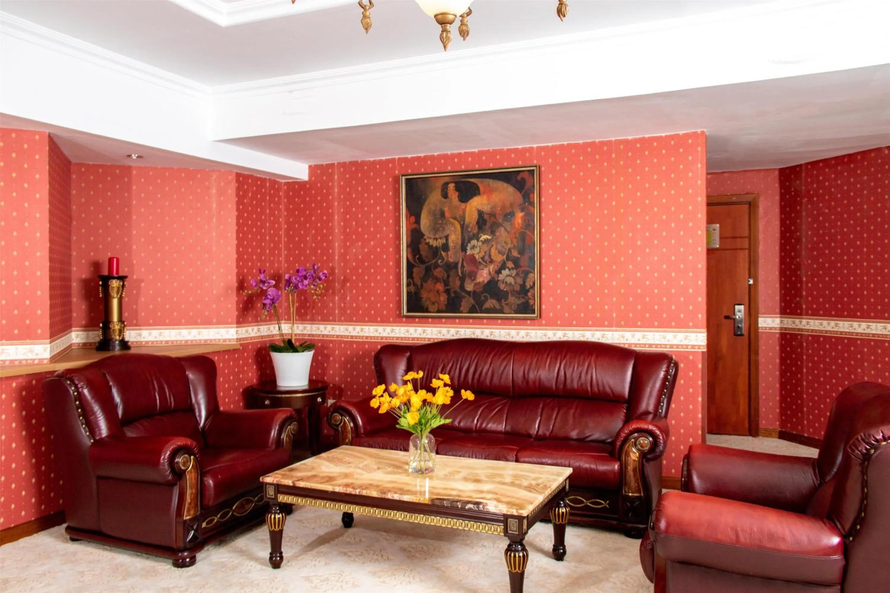 Photo of the whole room in Kempinski Hotel Khan Palace