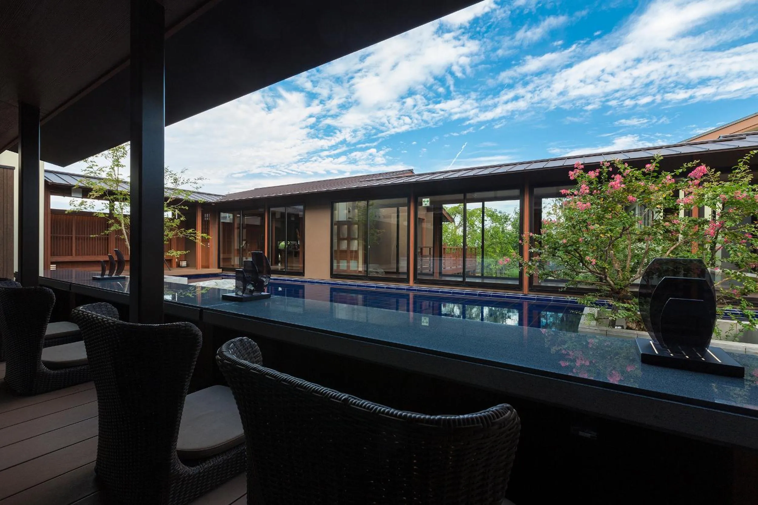 Garden in Biwako Ryokusuitei