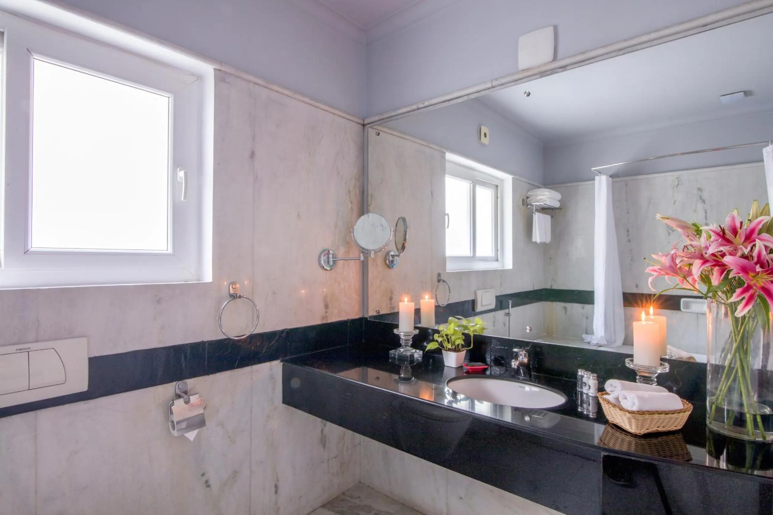 Bathroom in Colonel's Retreat 2