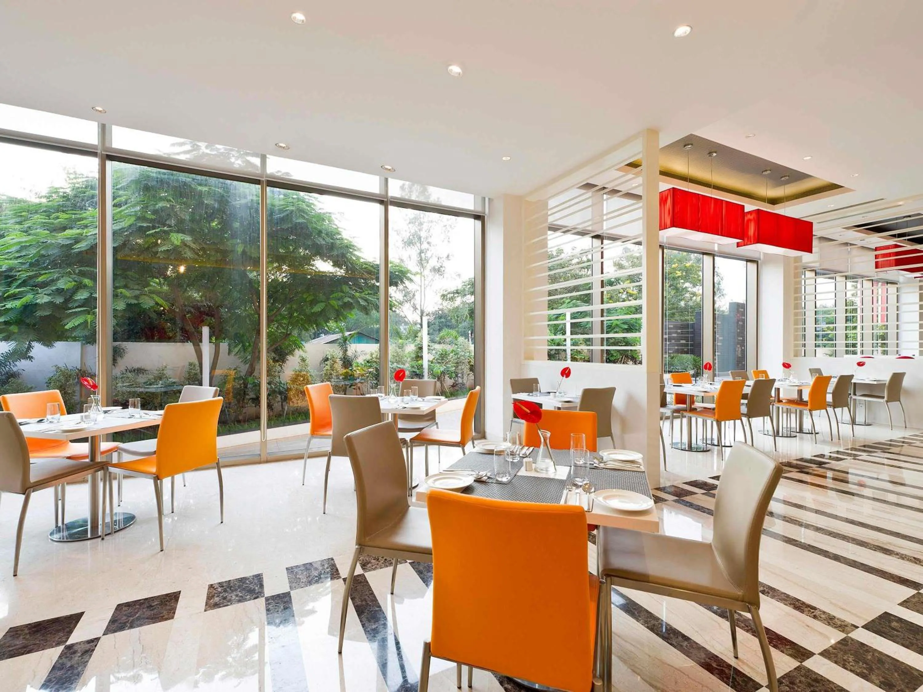 Restaurant/places to eat in ibis Nashik - An Accor Brand
