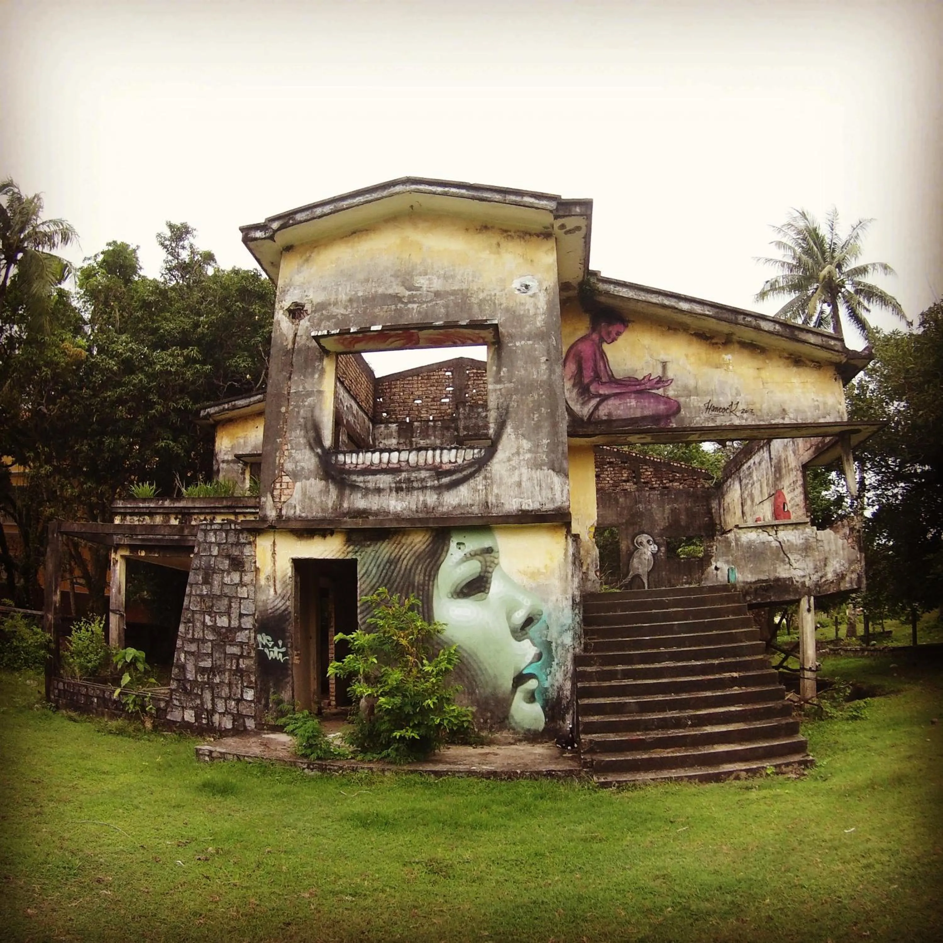 Off site in Raingsey Bungalow