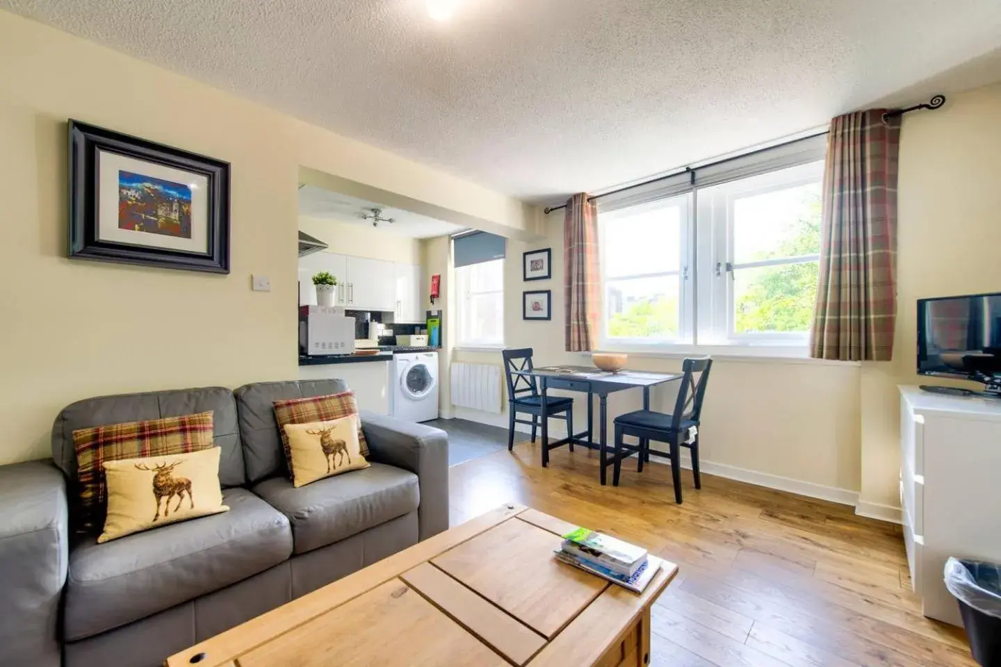 Apartment in Stunning Studio Apartment Castle View Apartment in Stunning Studio Apartment Castle View