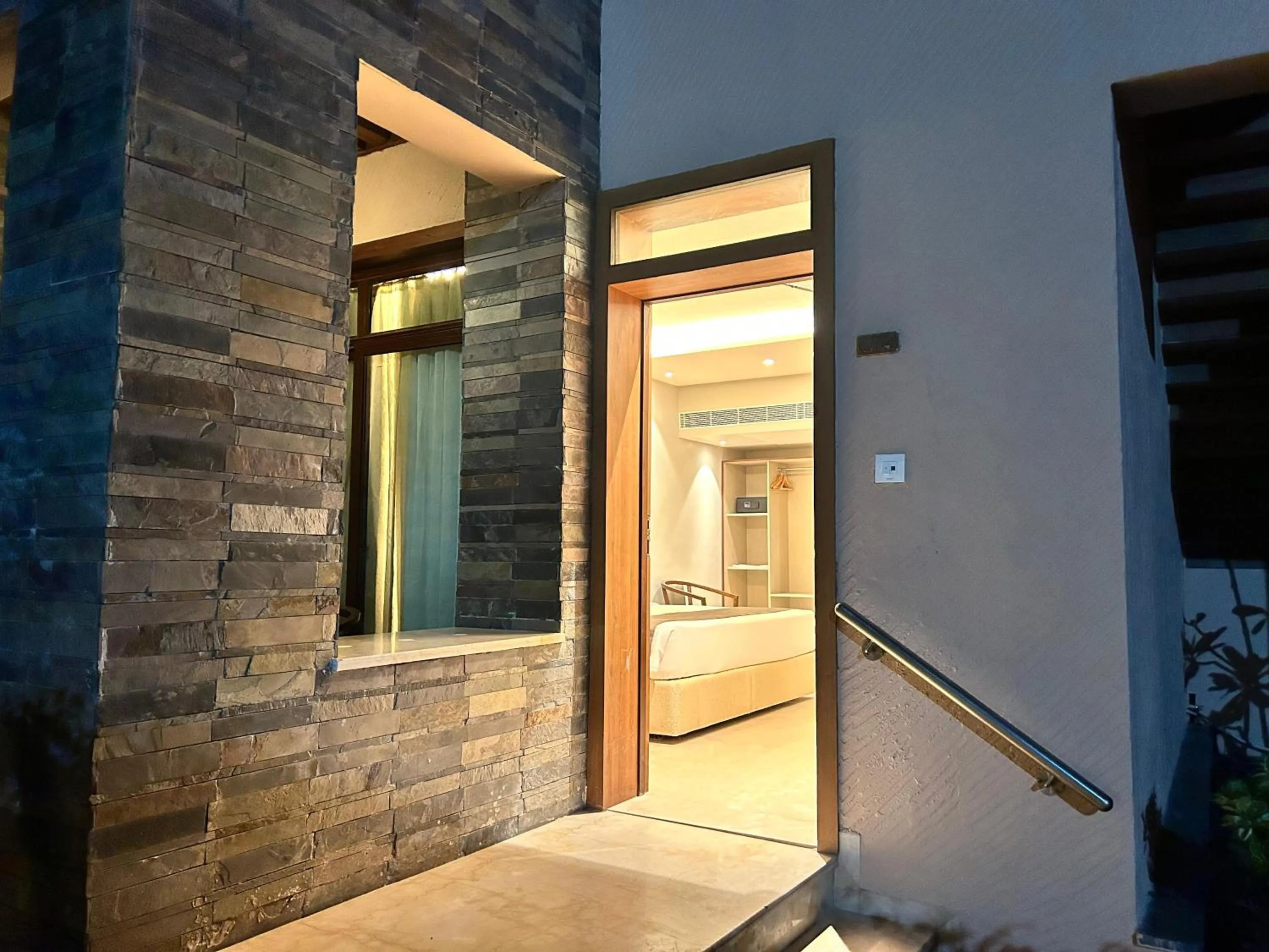 Facade/entrance in Boulevard 9 Luxury Resort & Spa