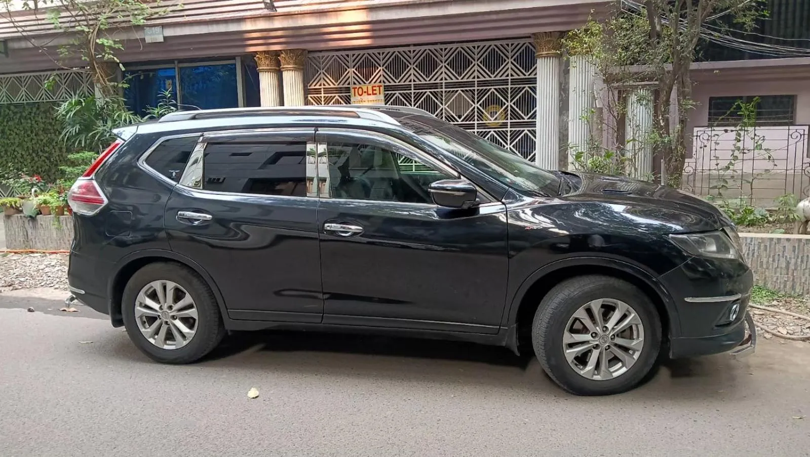 Parking in Babylon Hotel & Serviced Apartment