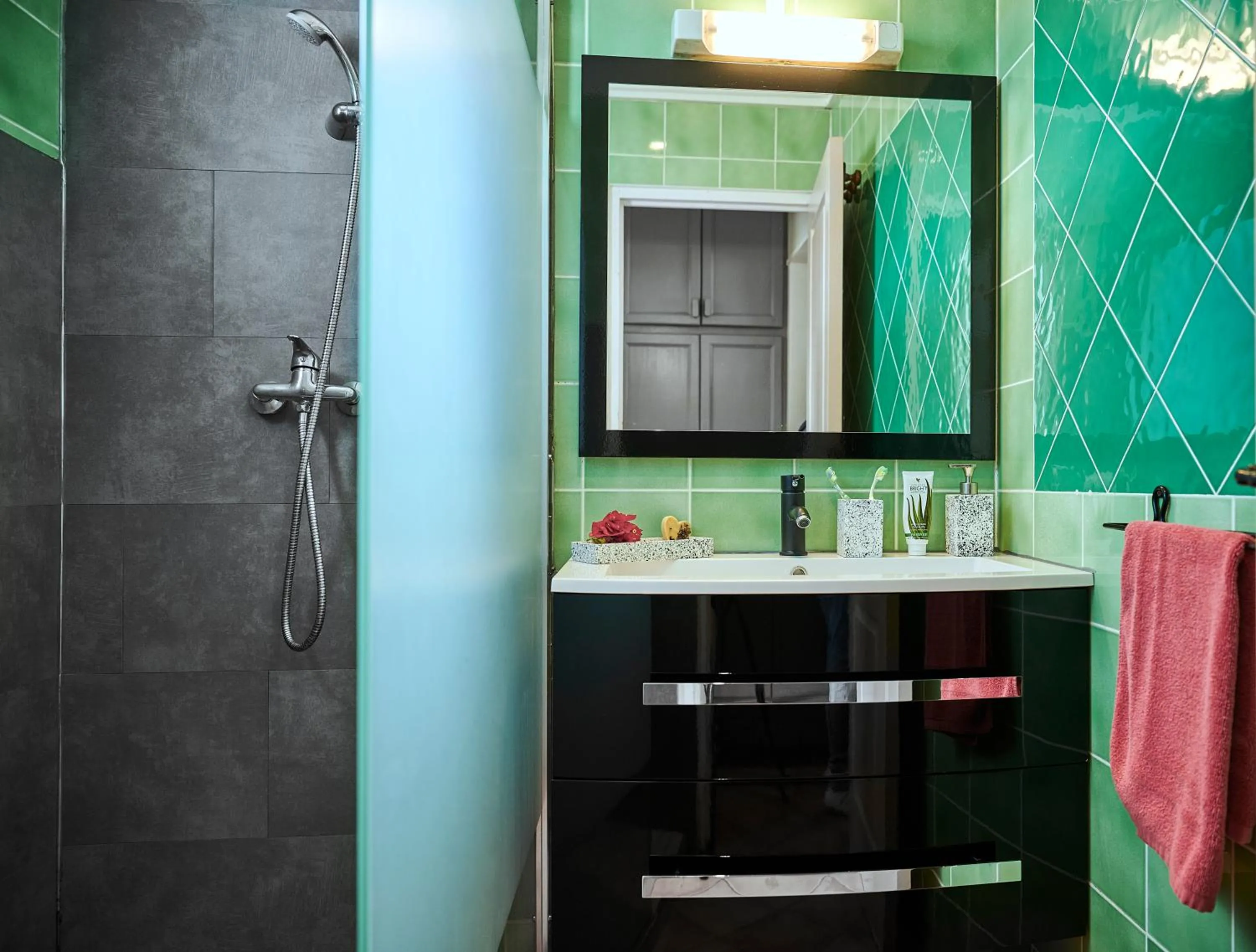 Shower in Relais Des Gouverneurs
