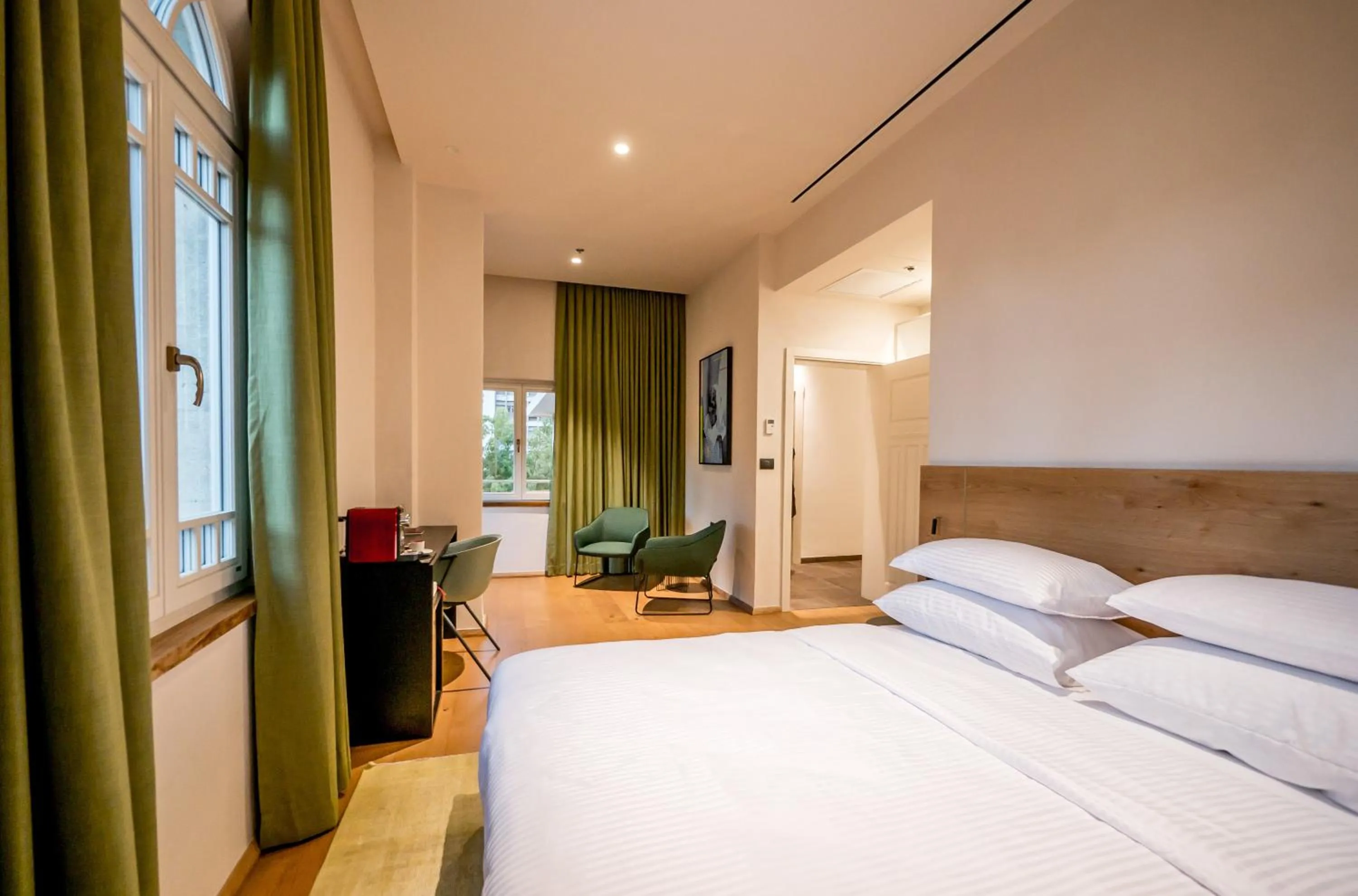 Bedroom, Bed in Schumacher Hotel Haifa