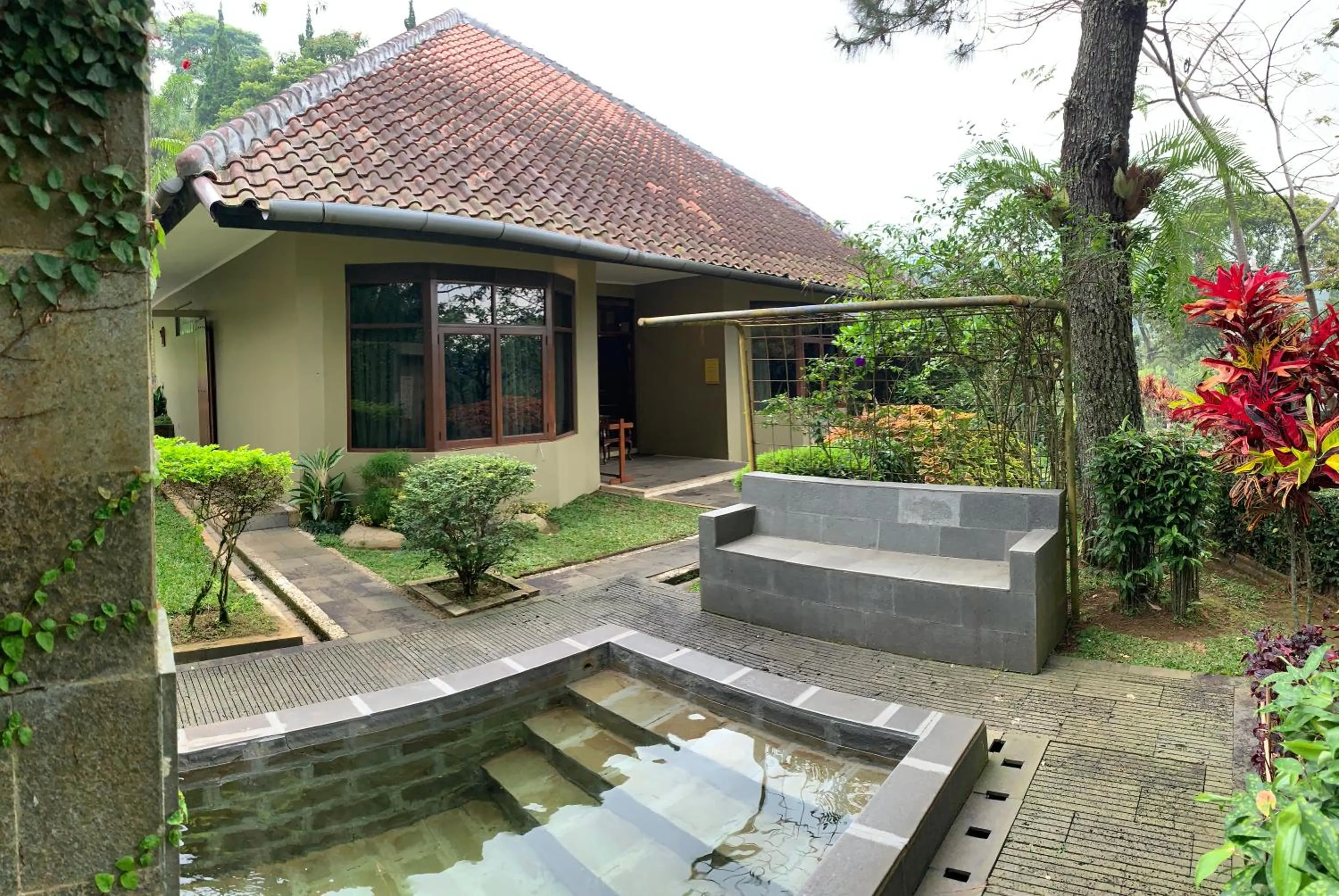 Garden in Gracia Spa Resort Hotel