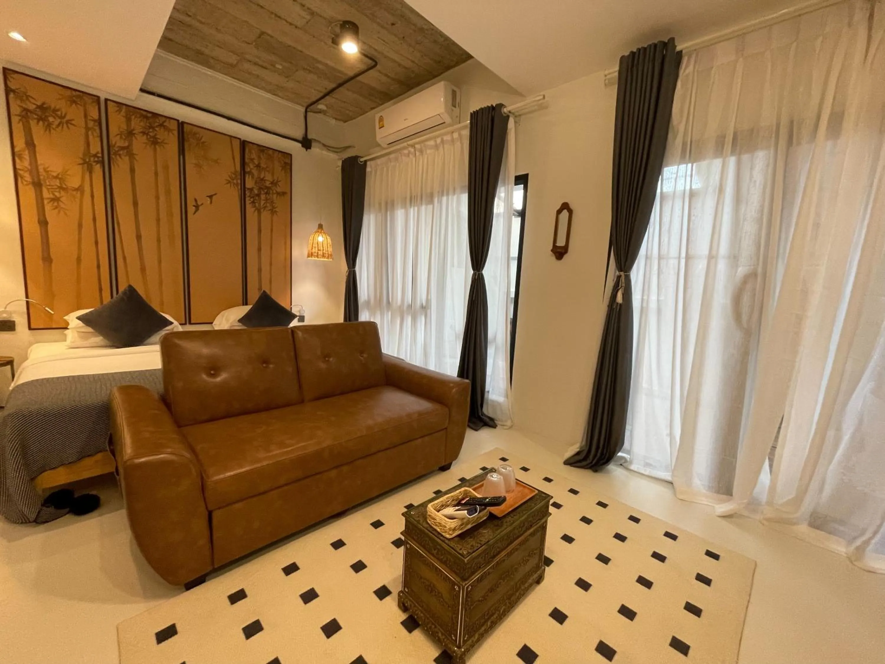 Bedroom, Bed in YOLO Bangkok Boutique Hotel