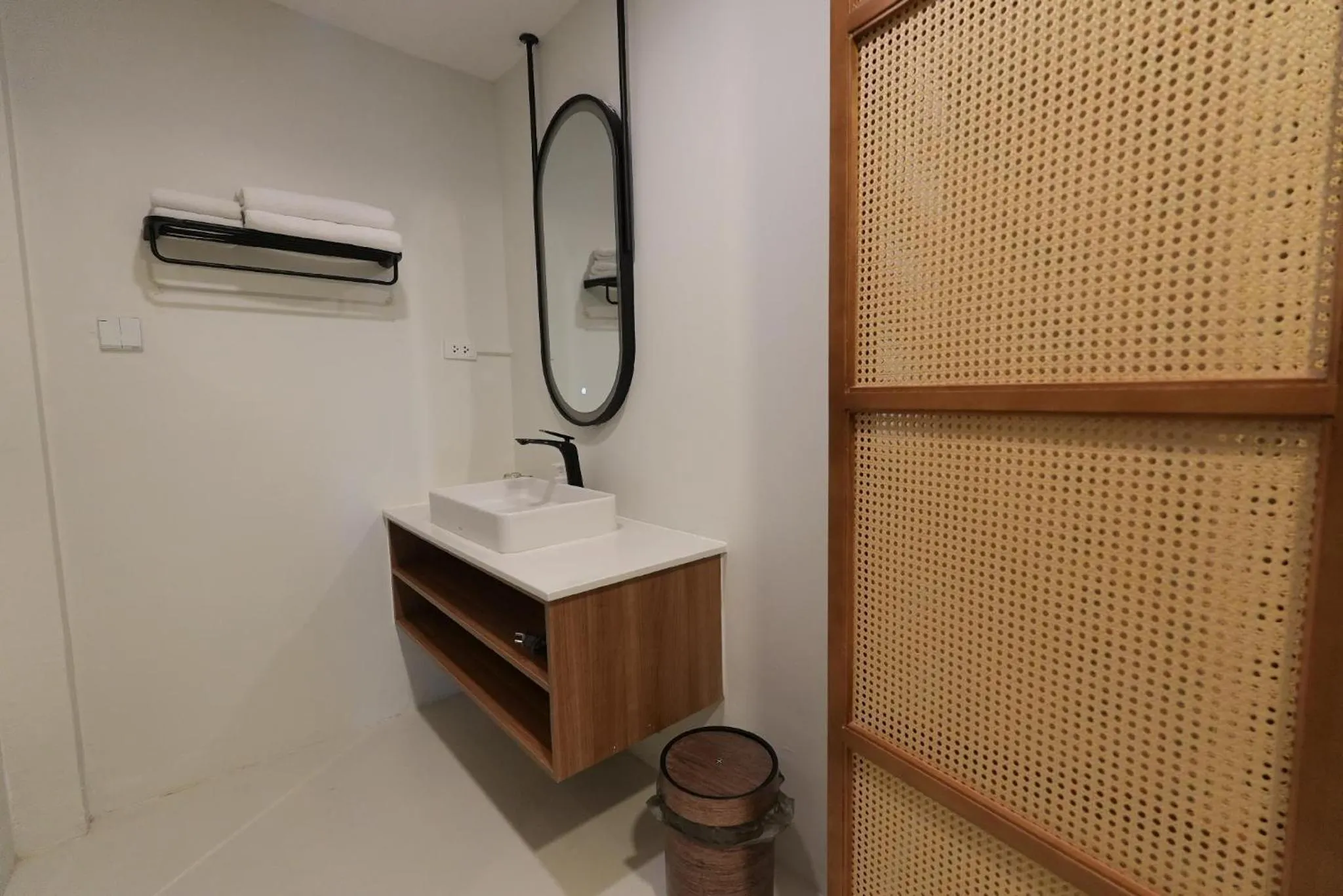 YOLO Bangkok Boutique Hotel