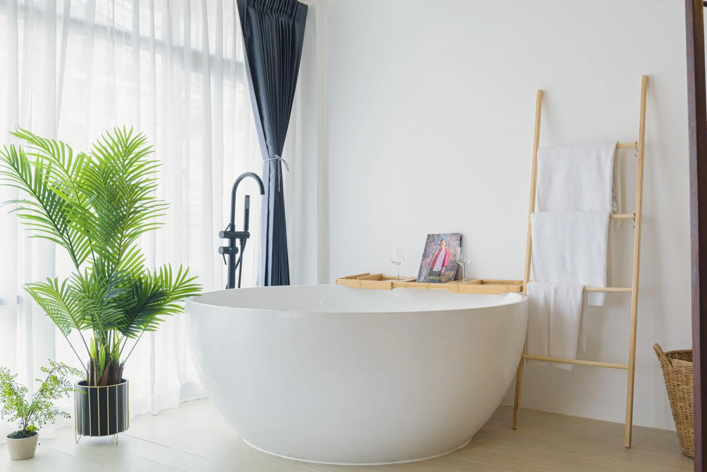 Bath in YOLO Bangkok Boutique Hotel