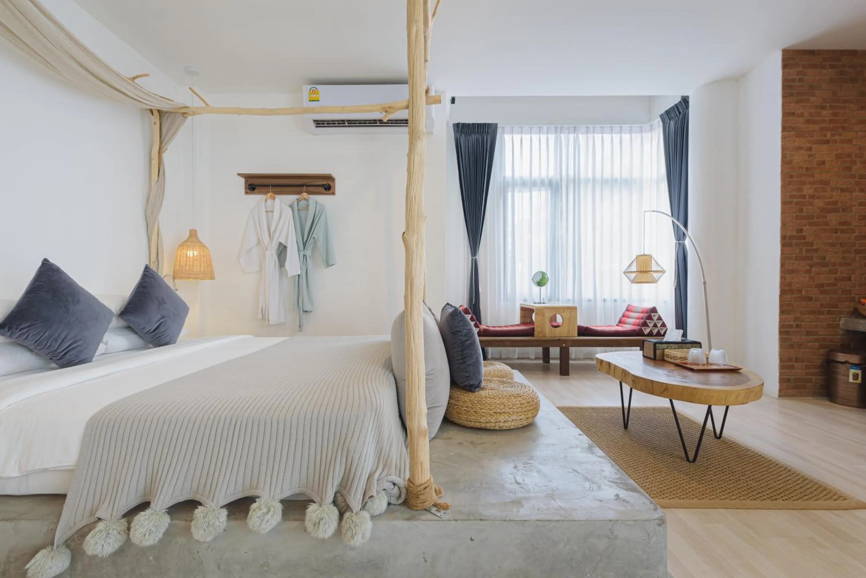 Seating area, Bed in YOLO Bangkok Boutique Hotel