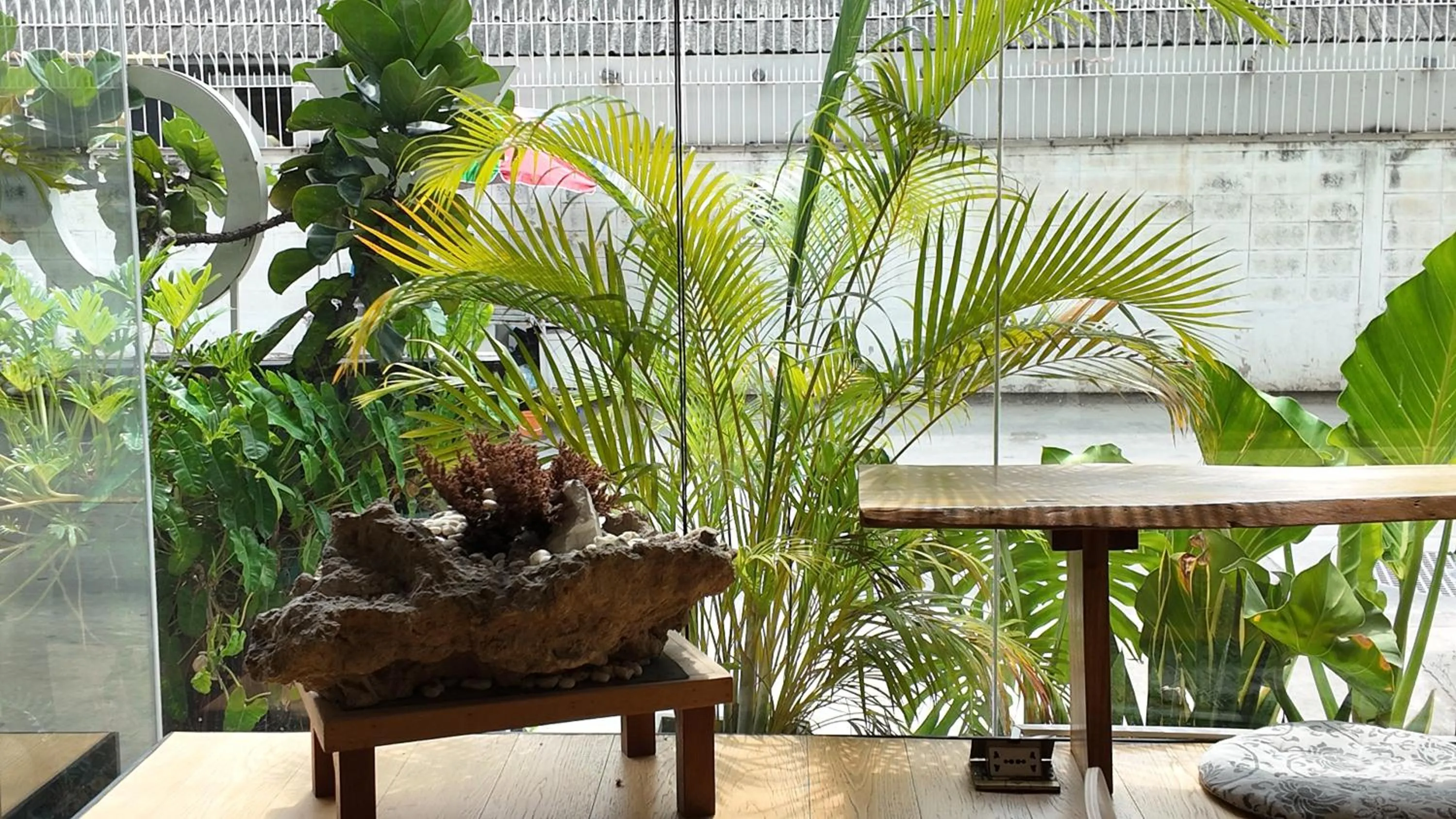 YOLO Bangkok Boutique Hotel