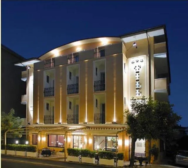 Property building in Hotel Till