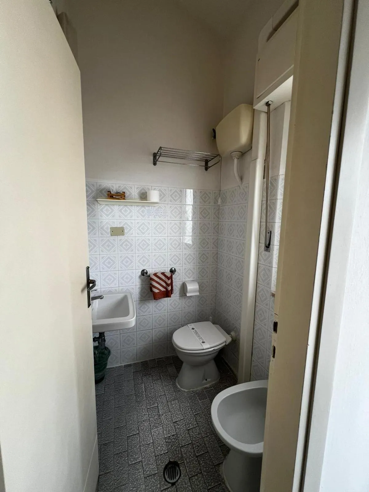 Bathroom in Hotel Till