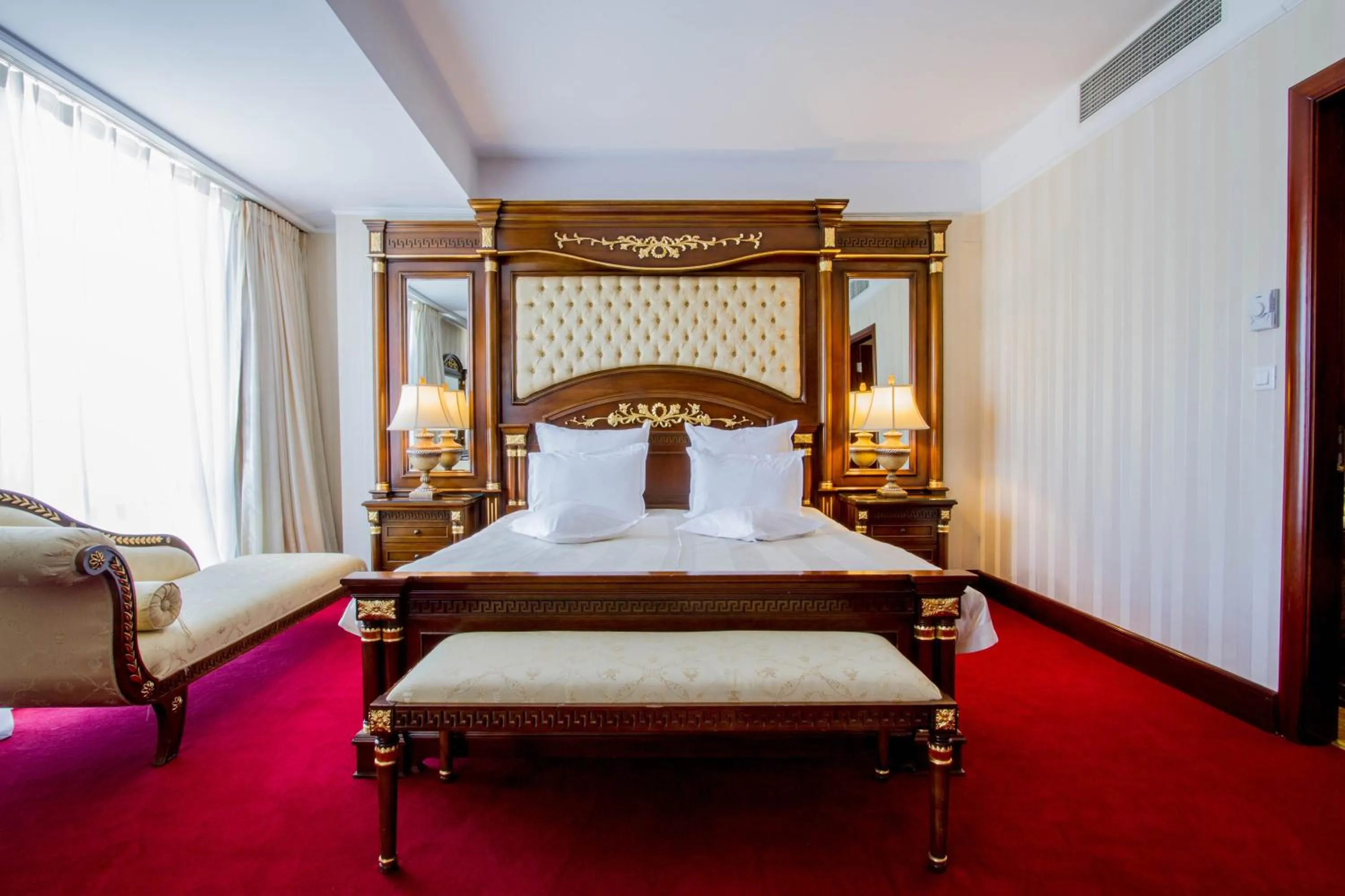 Bed in Hotel HP Tower One Brasov