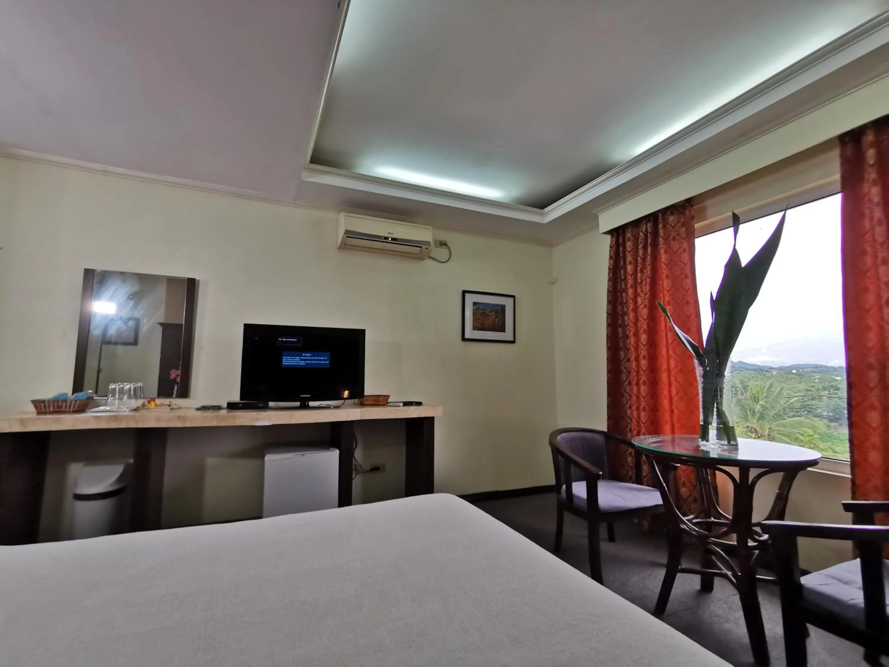 Bed in Cebu Hilltop Hotel