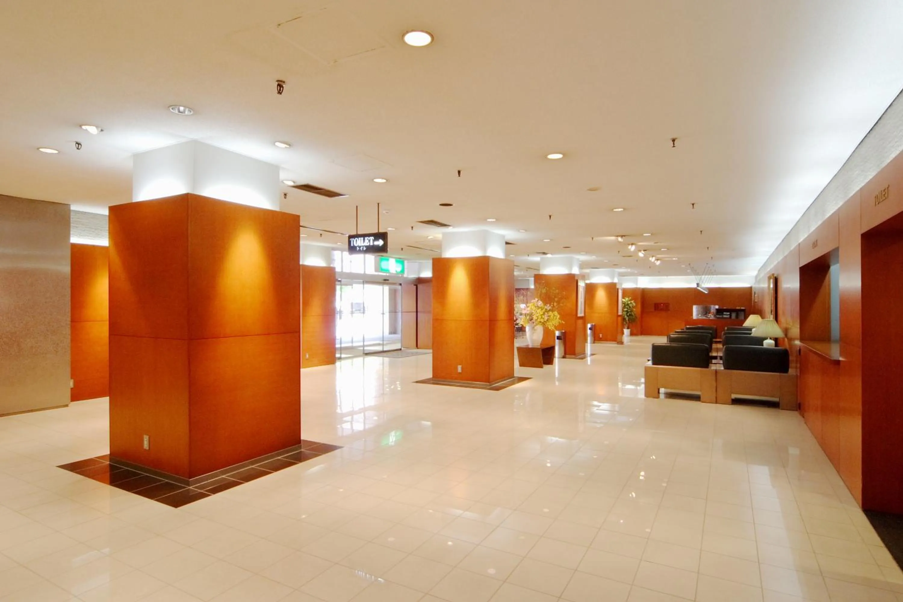 Lobby or reception in Asahikawa Toyo Hotel