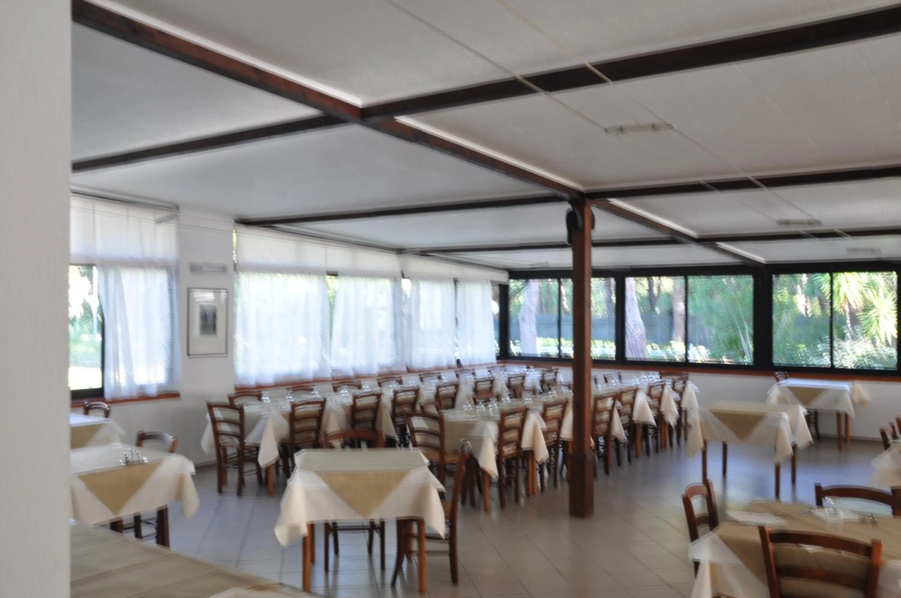 Restaurant/places to eat in Hotel Giardino