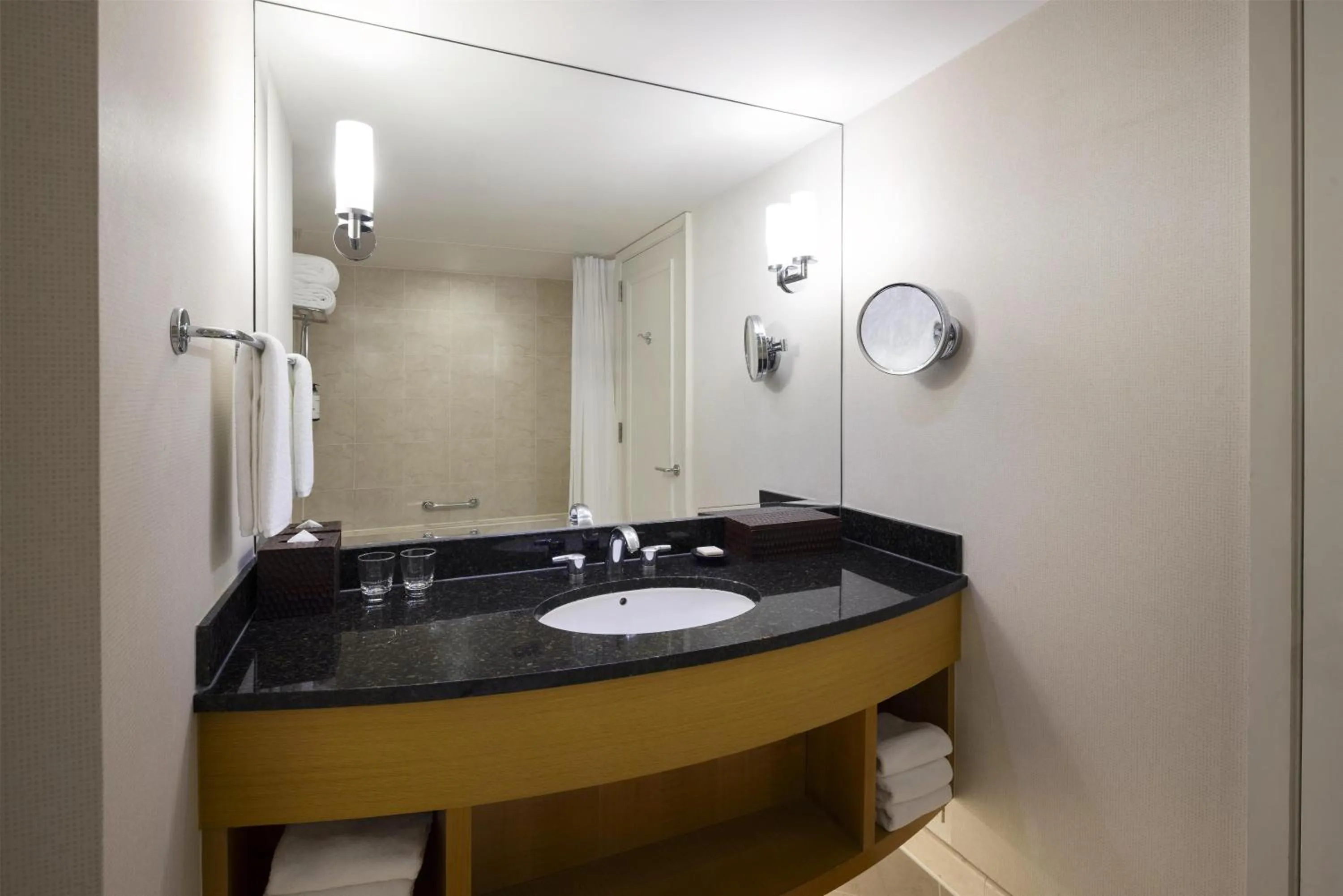 Bathroom in Grand Hyatt Incheon