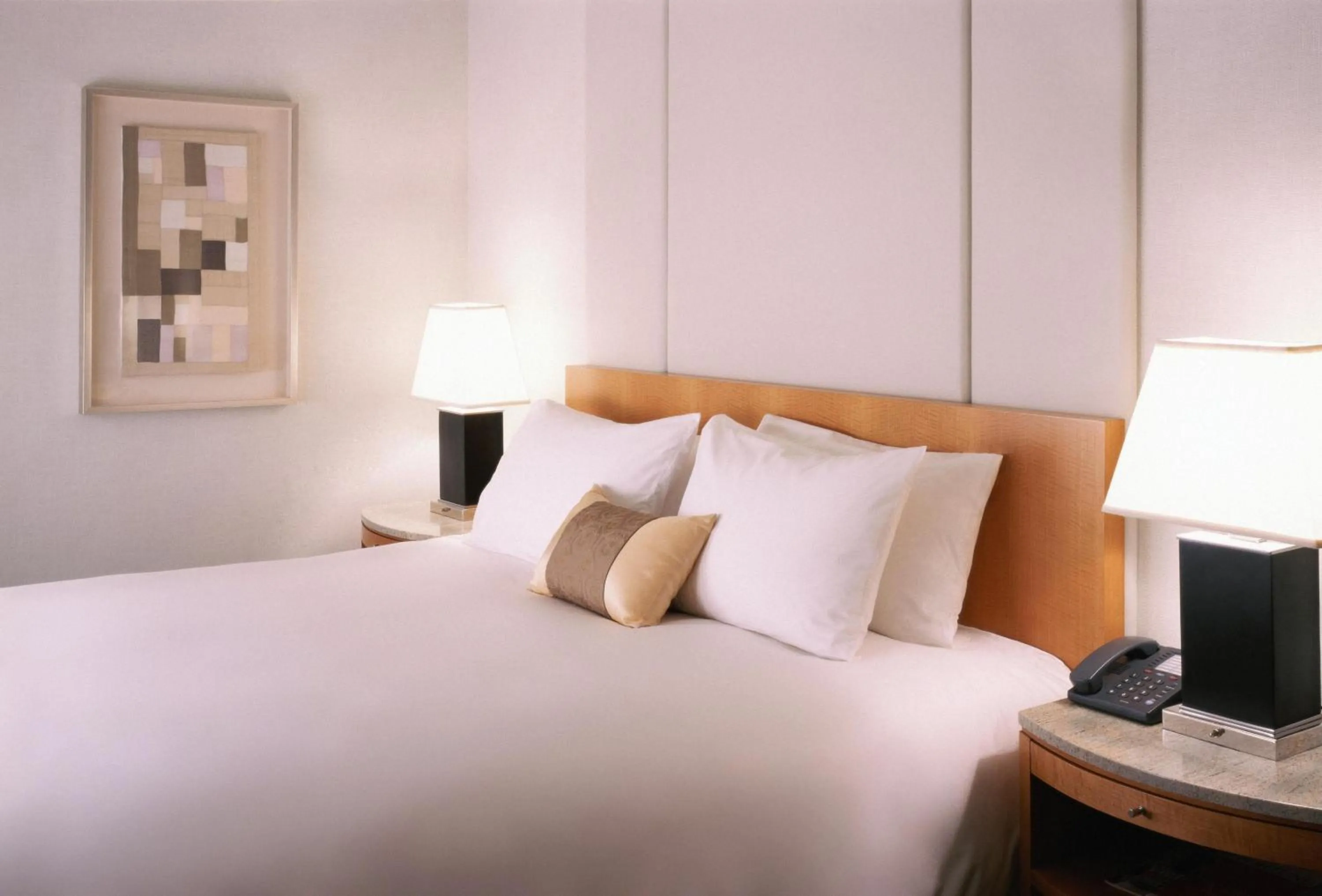 Photo of the whole room, Bed in Grand Hyatt Incheon