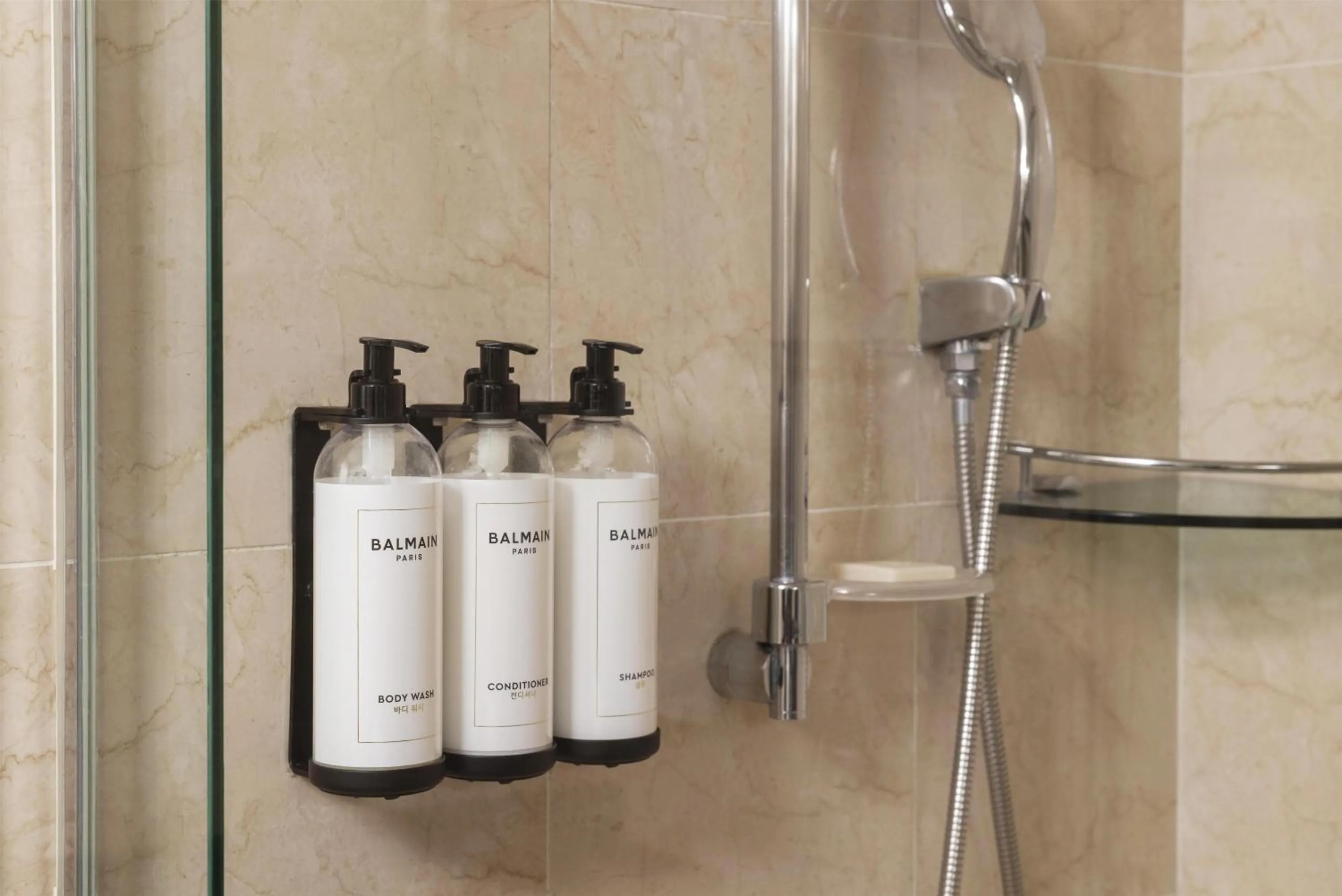 Bathroom in Grand Hyatt Incheon