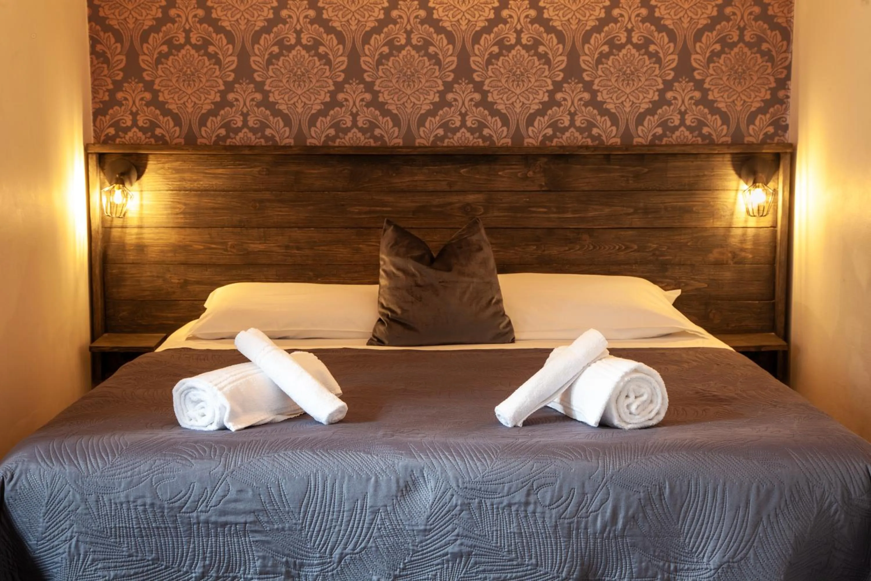 Bedroom, Bed in Pensione Bianca