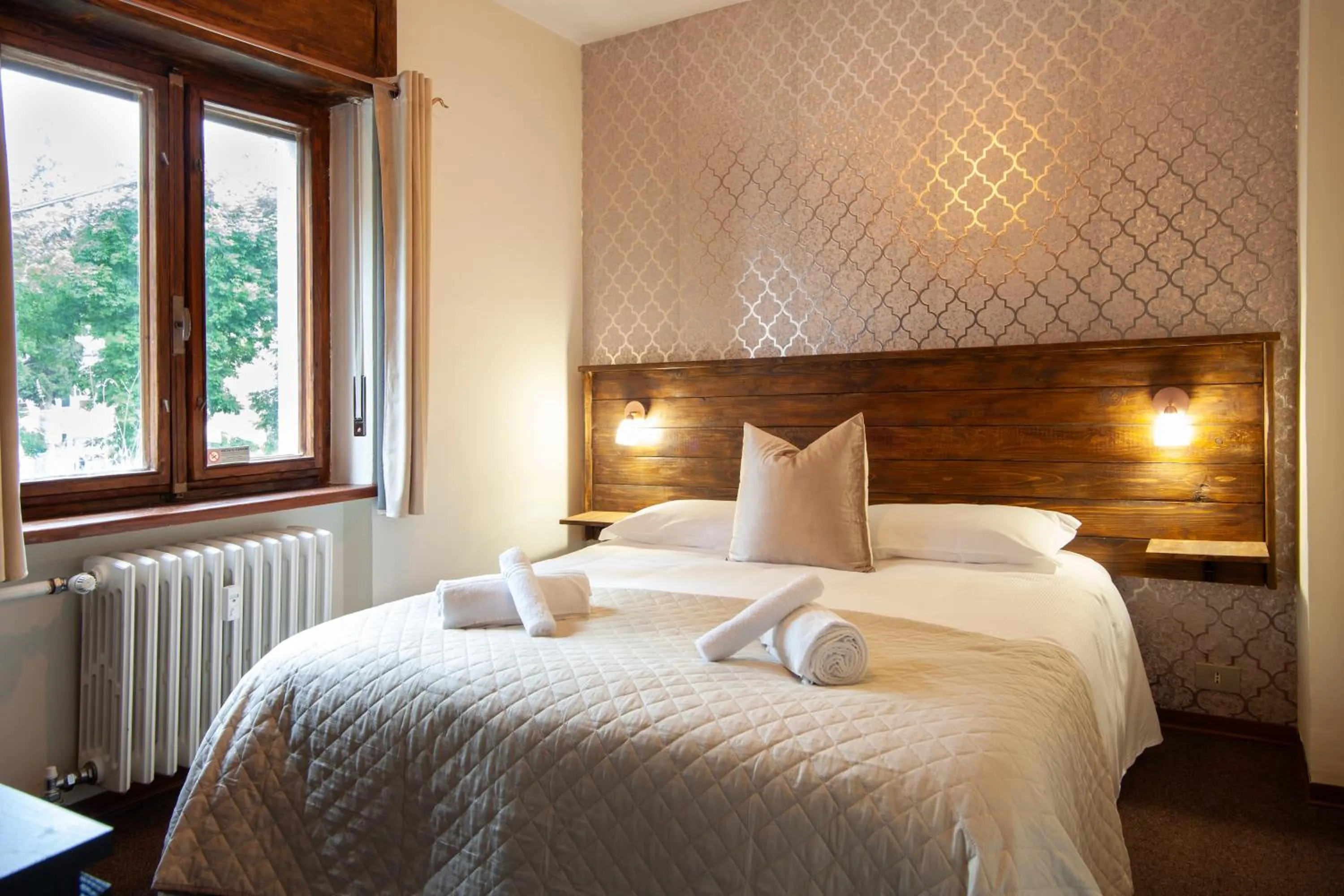 Bedroom, Bed in Pensione Bianca