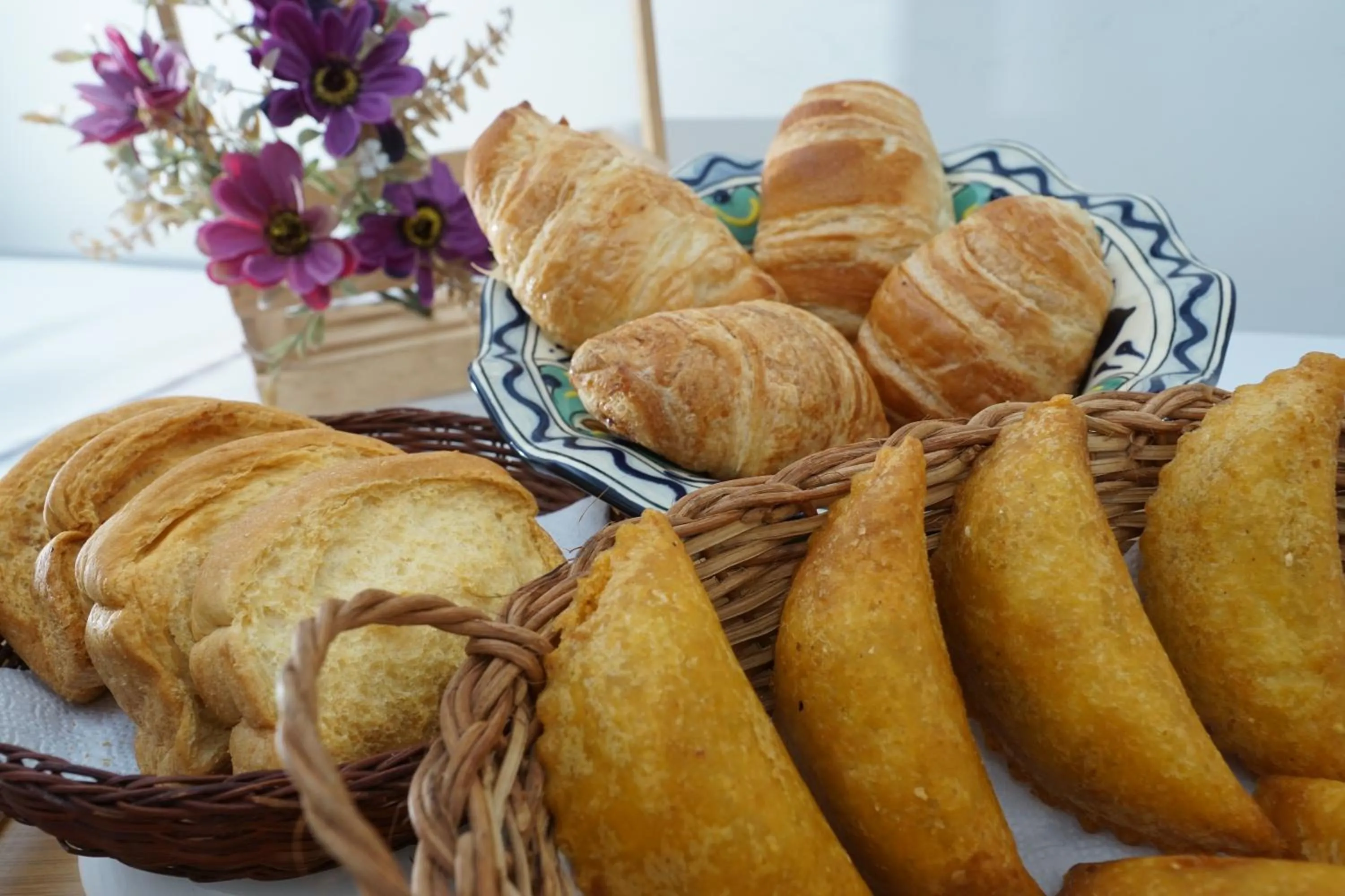 Continental breakfast in Hotel Boutique los Remansos