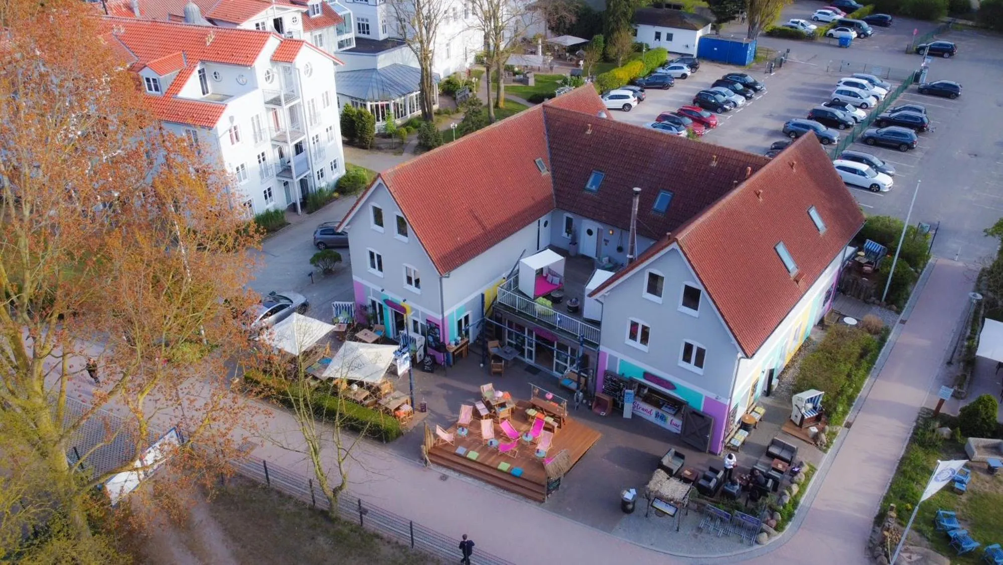 feels Beach Club Hotel