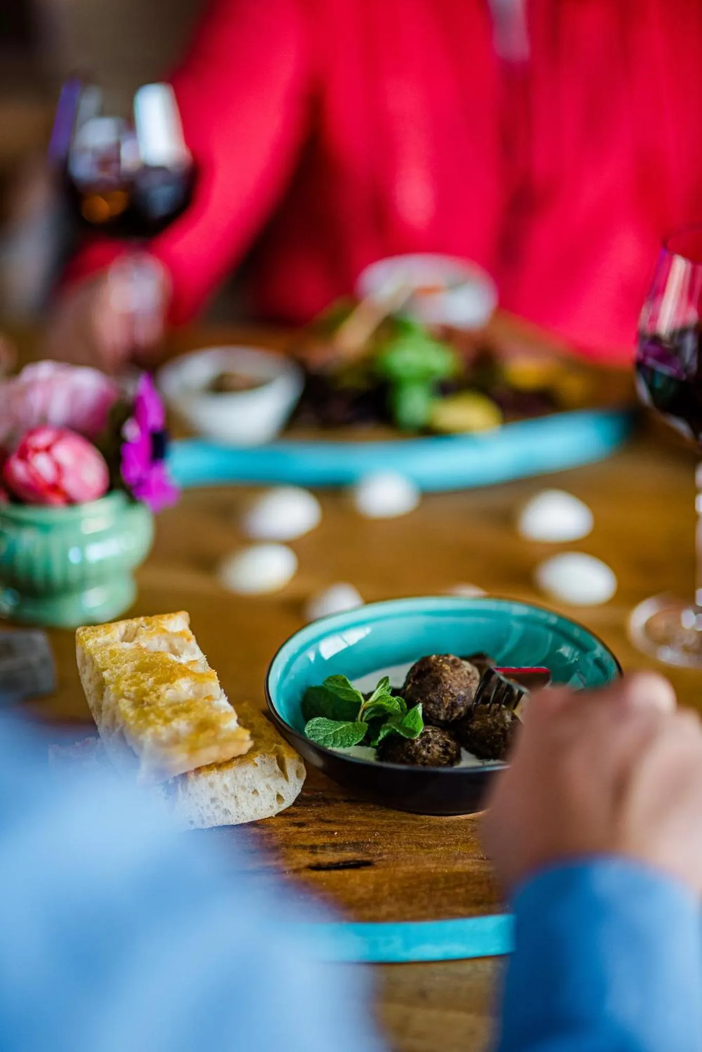 Restaurant/places to eat in feels Beach Club Hotel