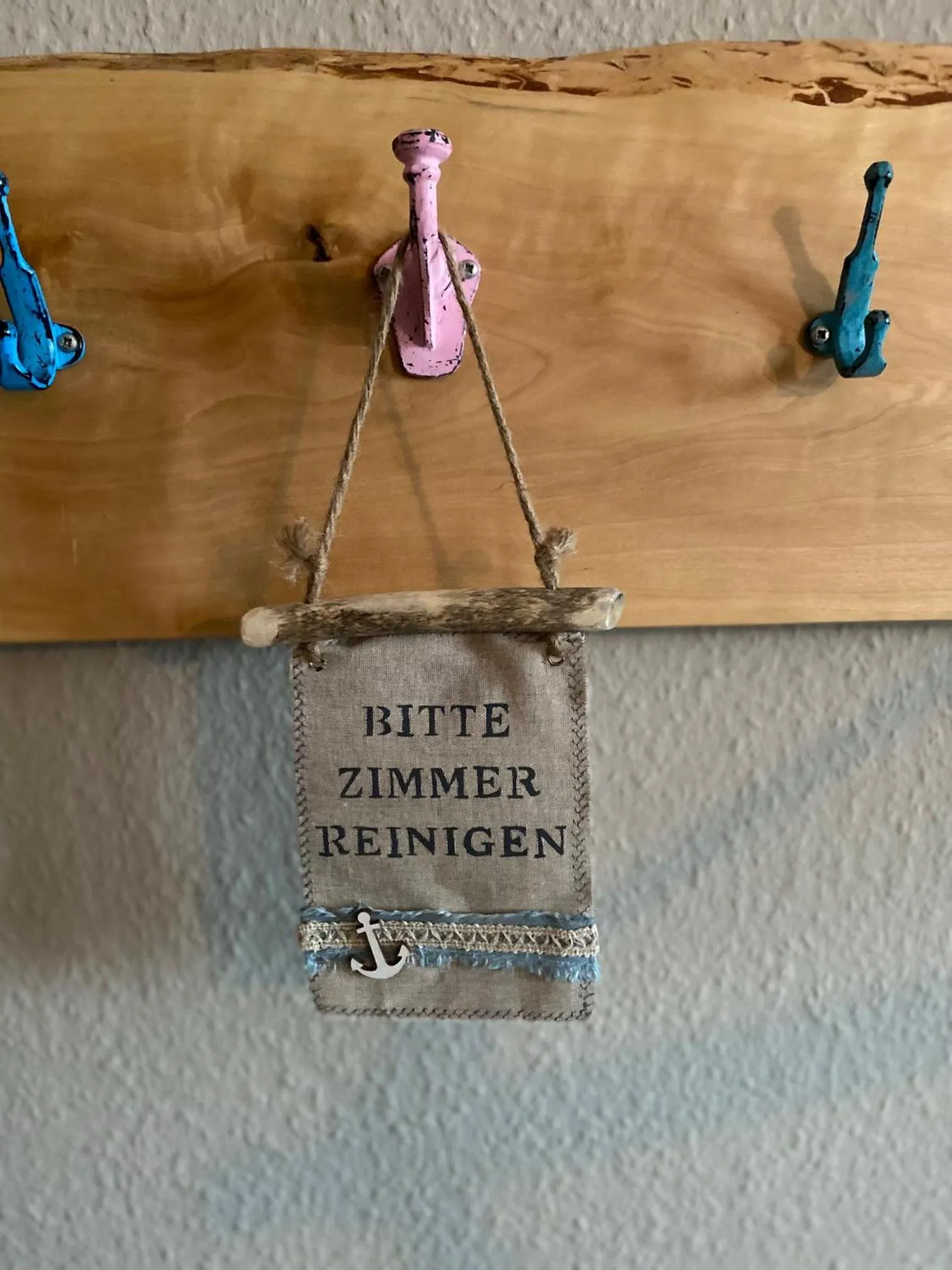 Photo of the whole room in feels Beach Club Hotel