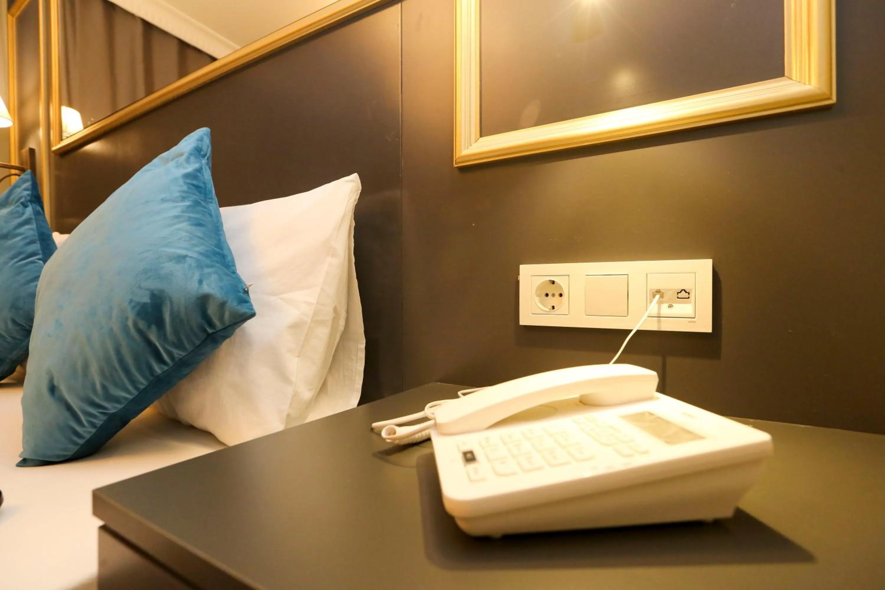 Massage, Bed in Grand Moon Hotel Suites