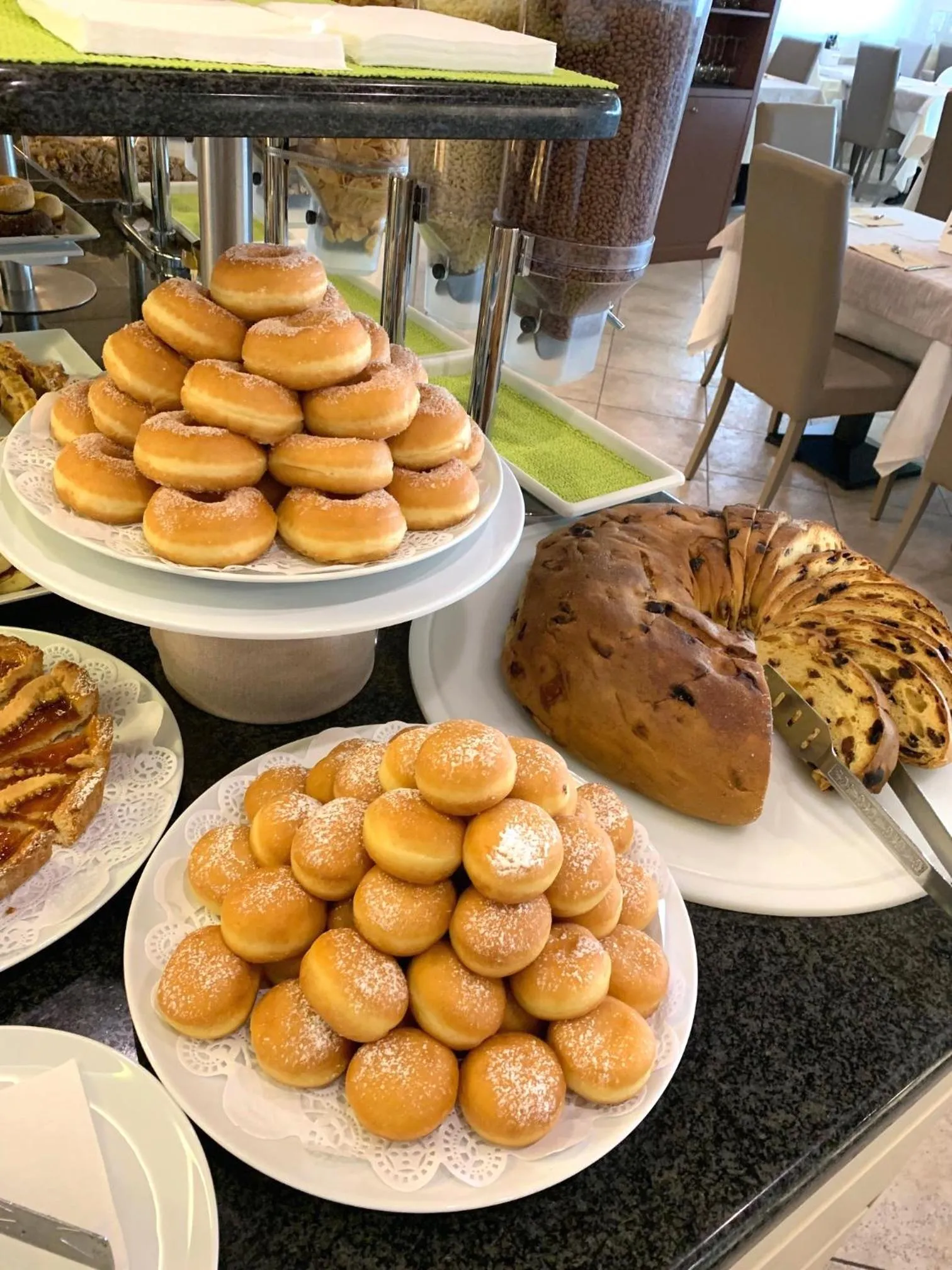 Food and drinks in Hotel Edelweiss