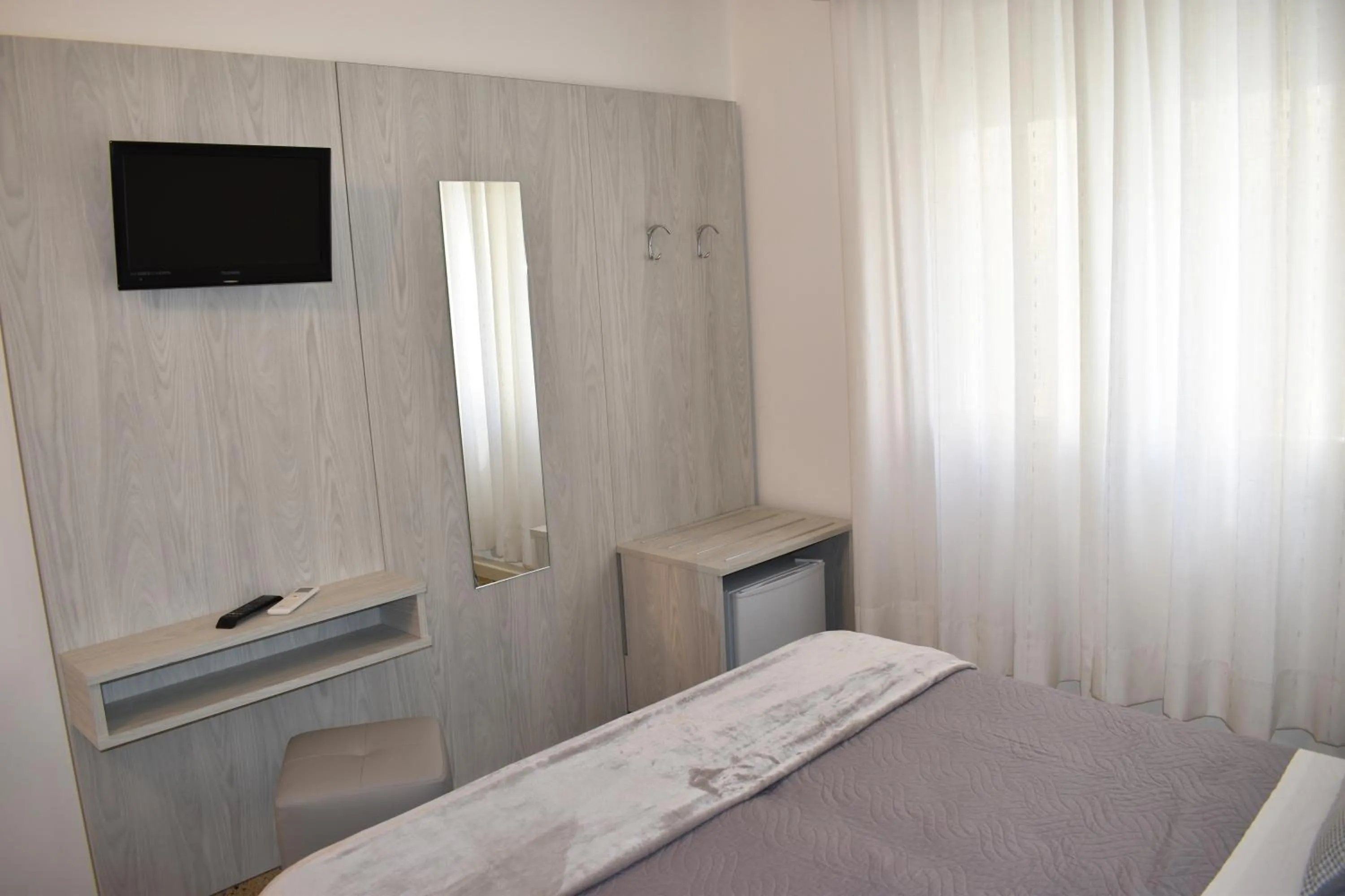 Bed in Hotel Edelweiss