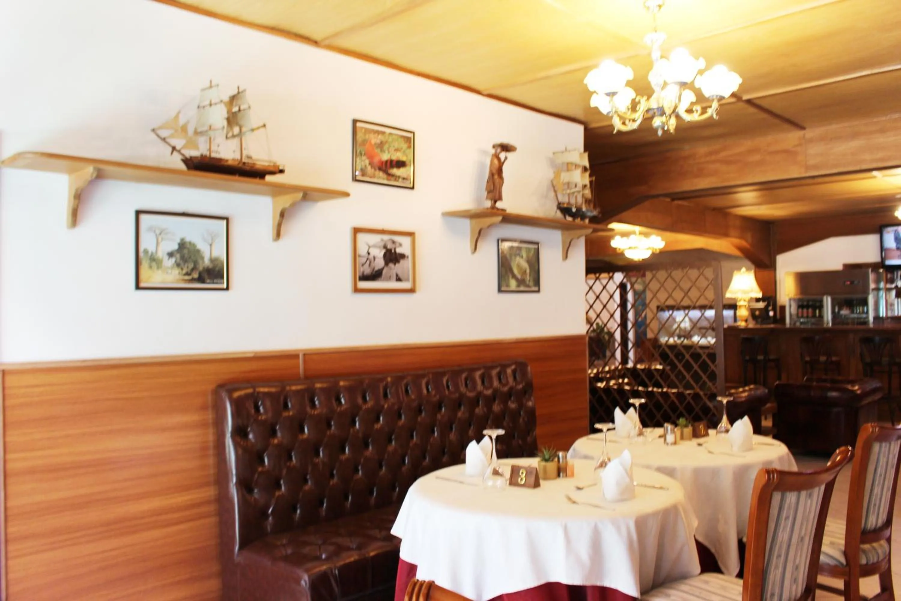 Restaurant/places to eat in Sunny Garden