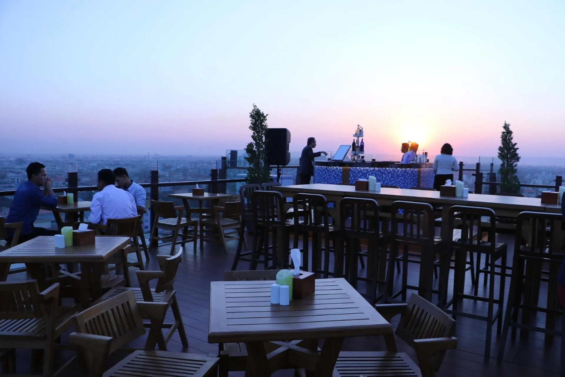 Lounge or bar in Ritz Grand Hotel Mandalay