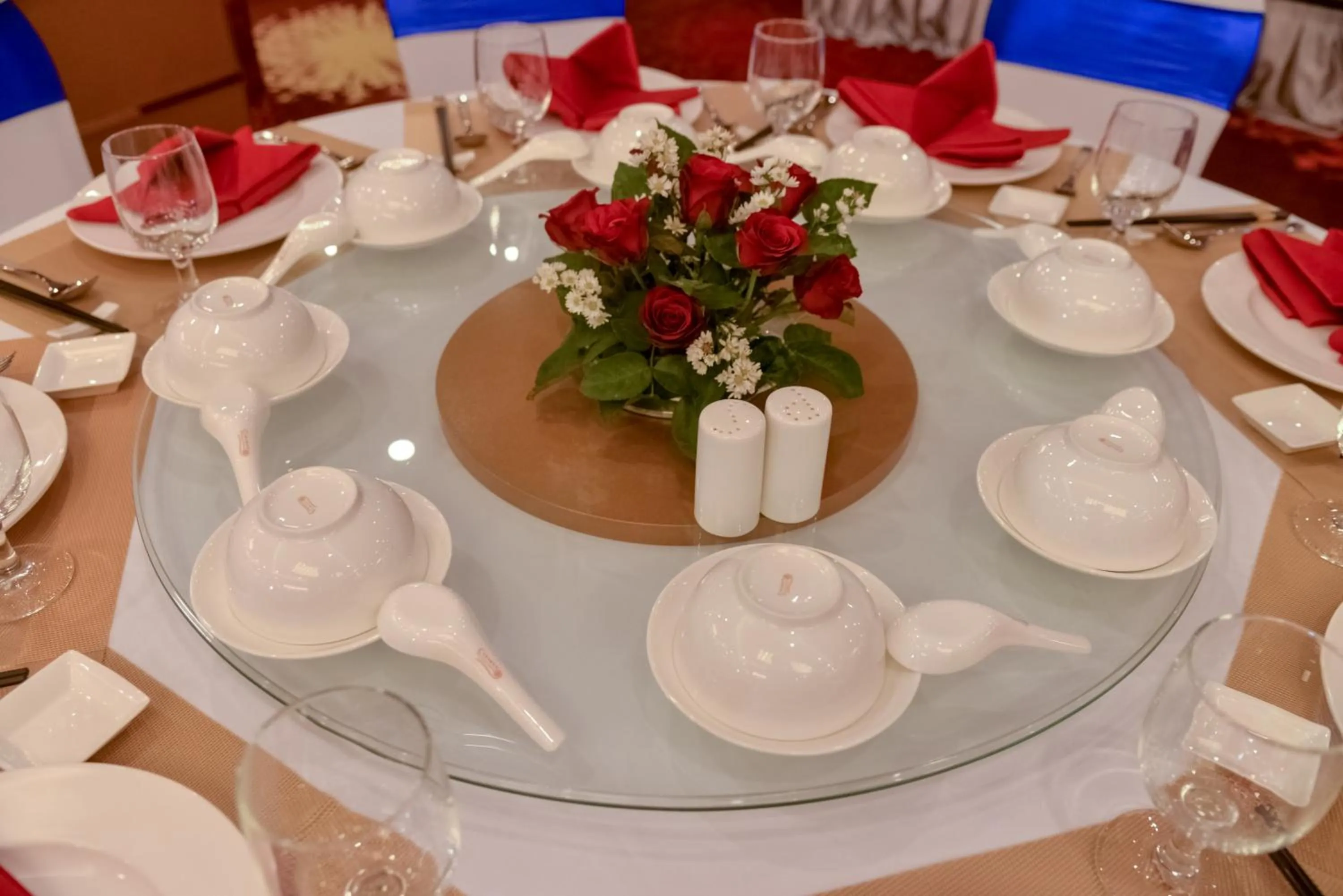 Restaurant/places to eat in Ritz Grand Hotel Mandalay