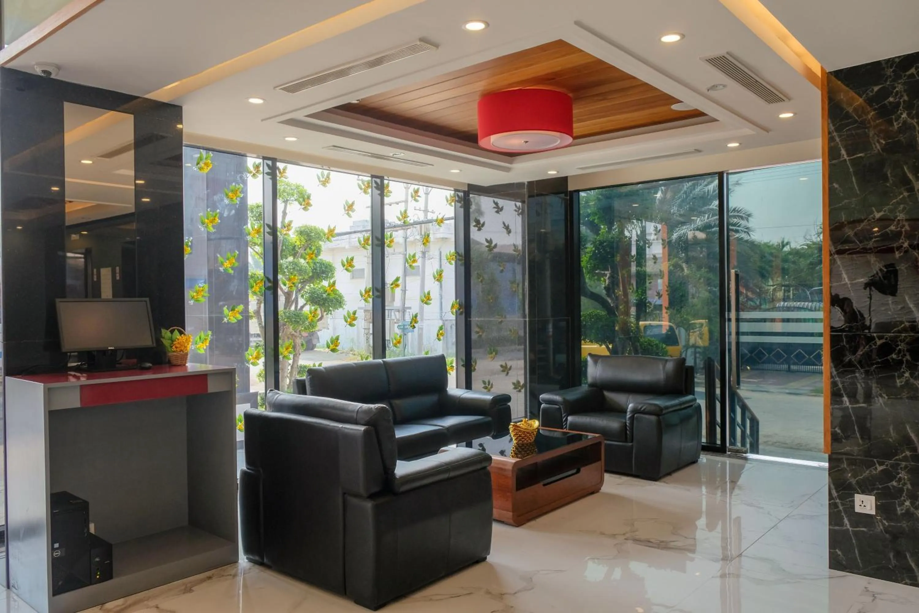 Living room in Ritz Grand Hotel Mandalay