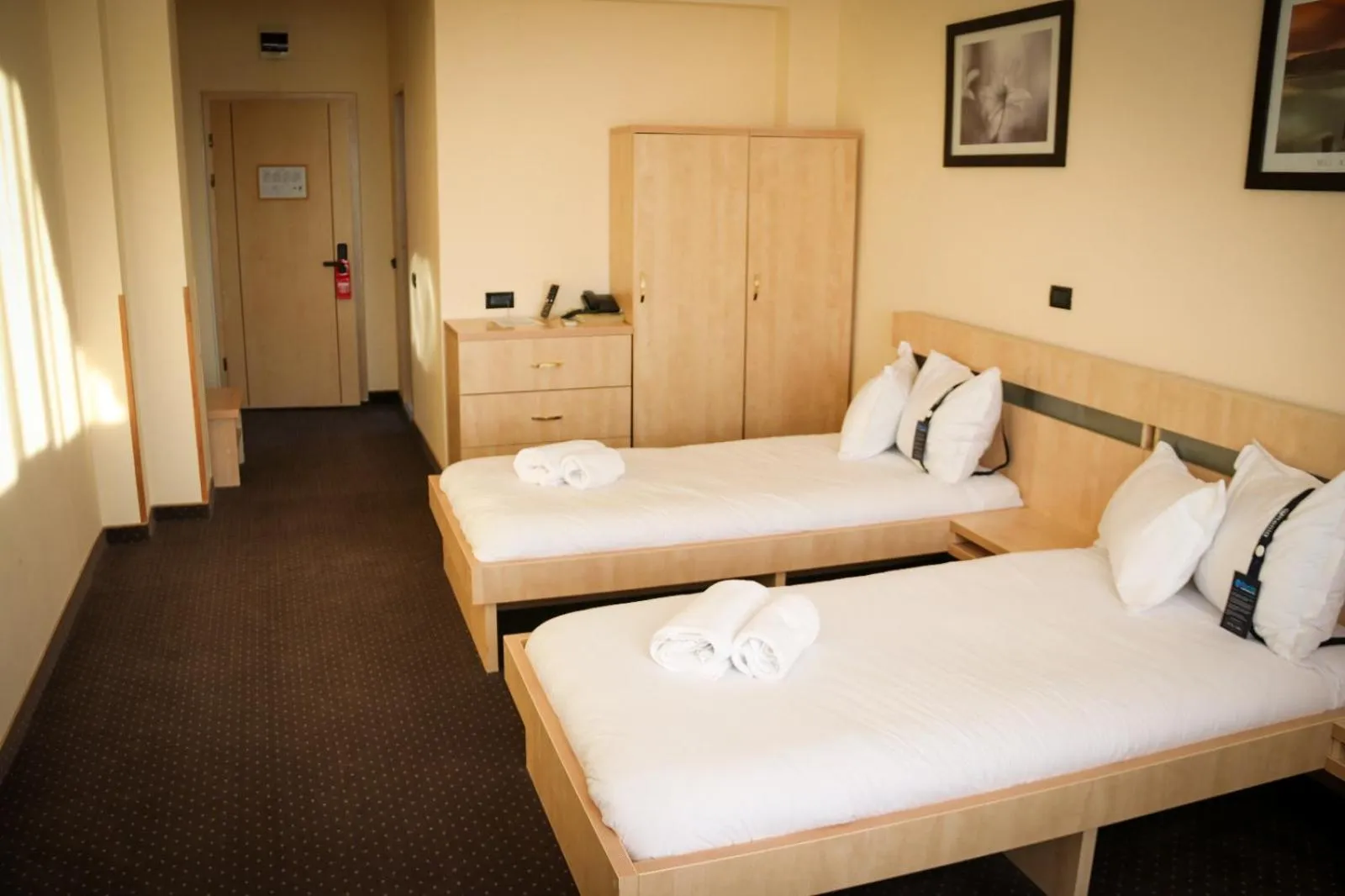 TV and multimedia, Bed in Hotel Clipa