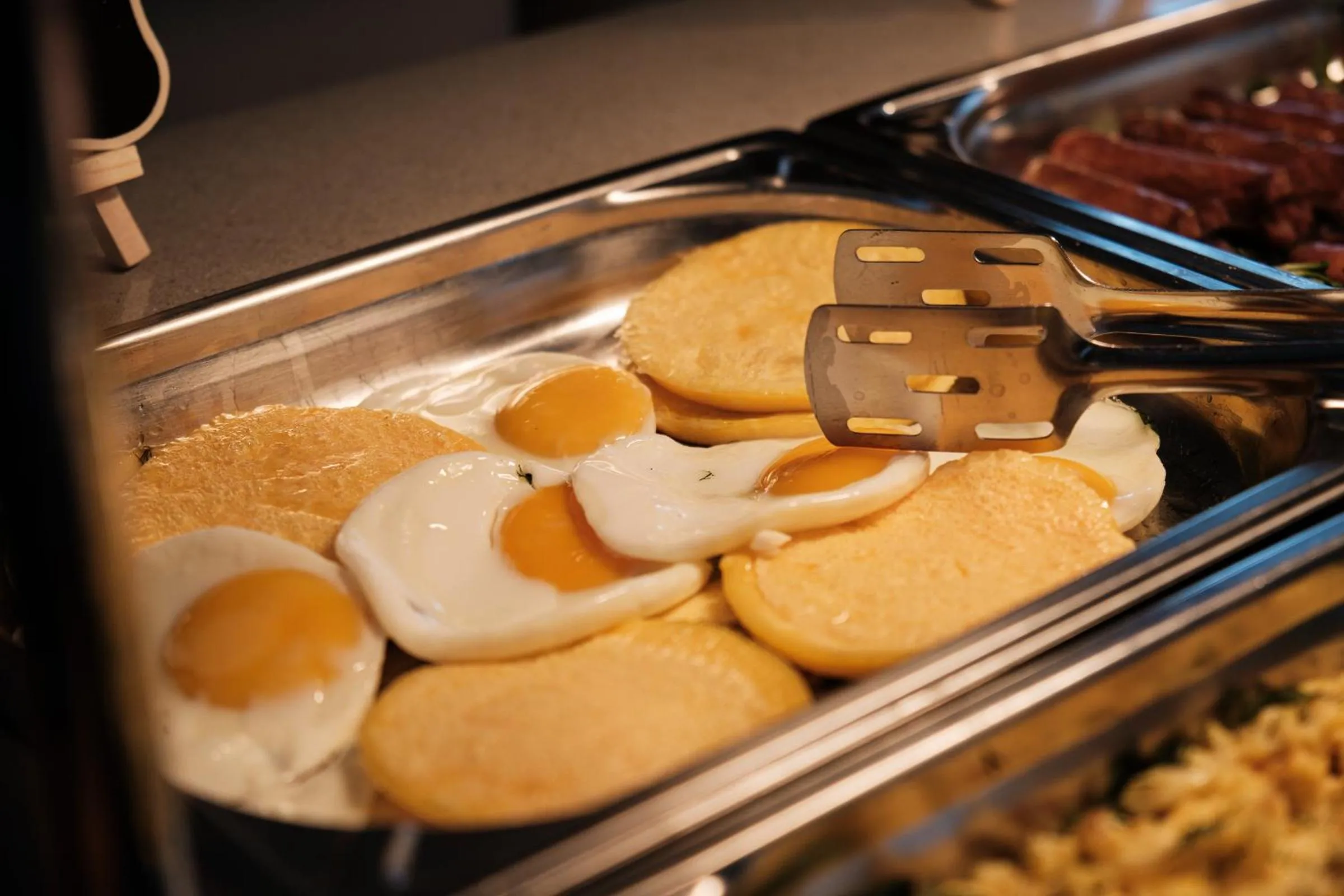 Buffet breakfast in Hotel Clipa