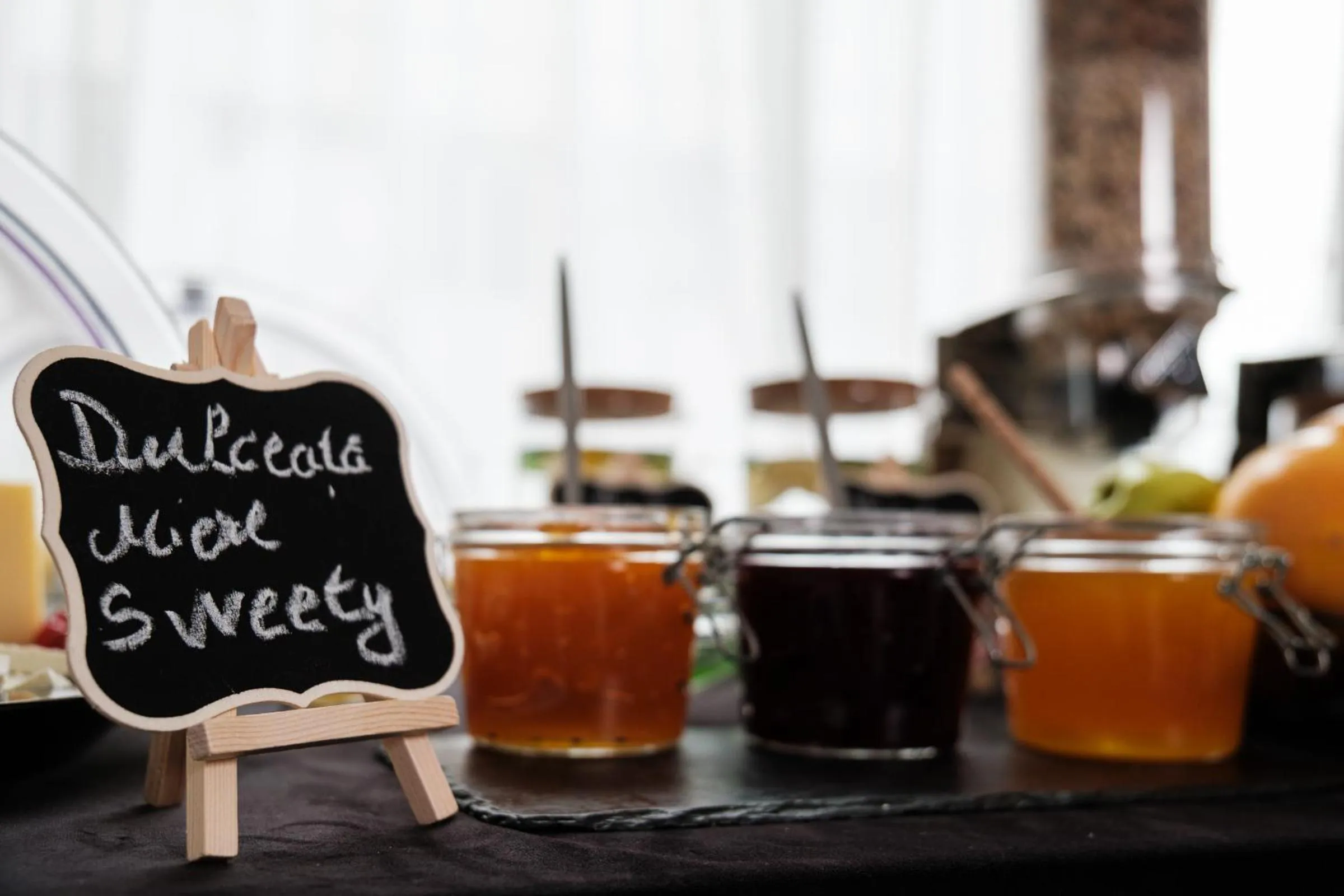 Buffet breakfast in Hotel Clipa
