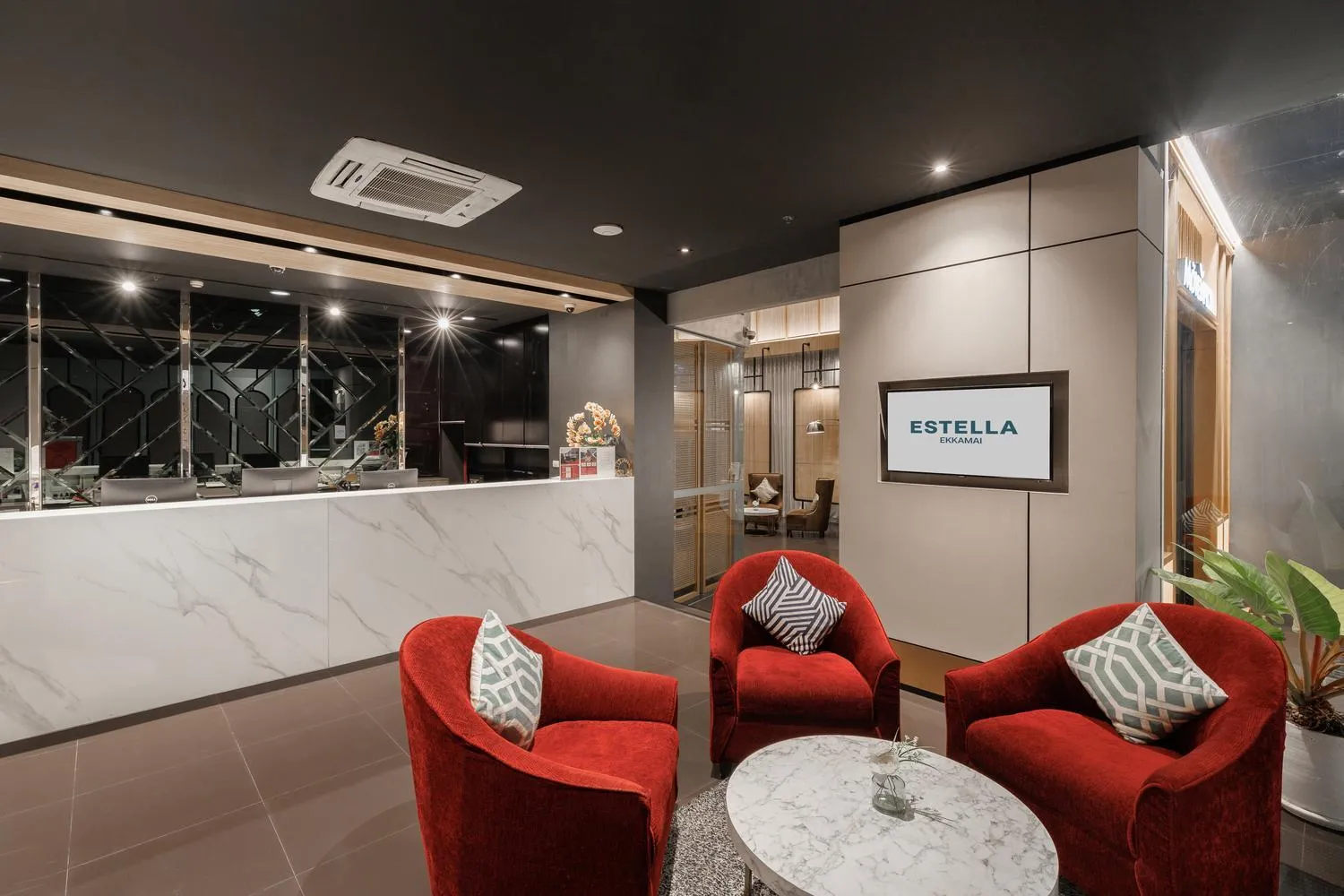 Living room in Estella Ekkamai