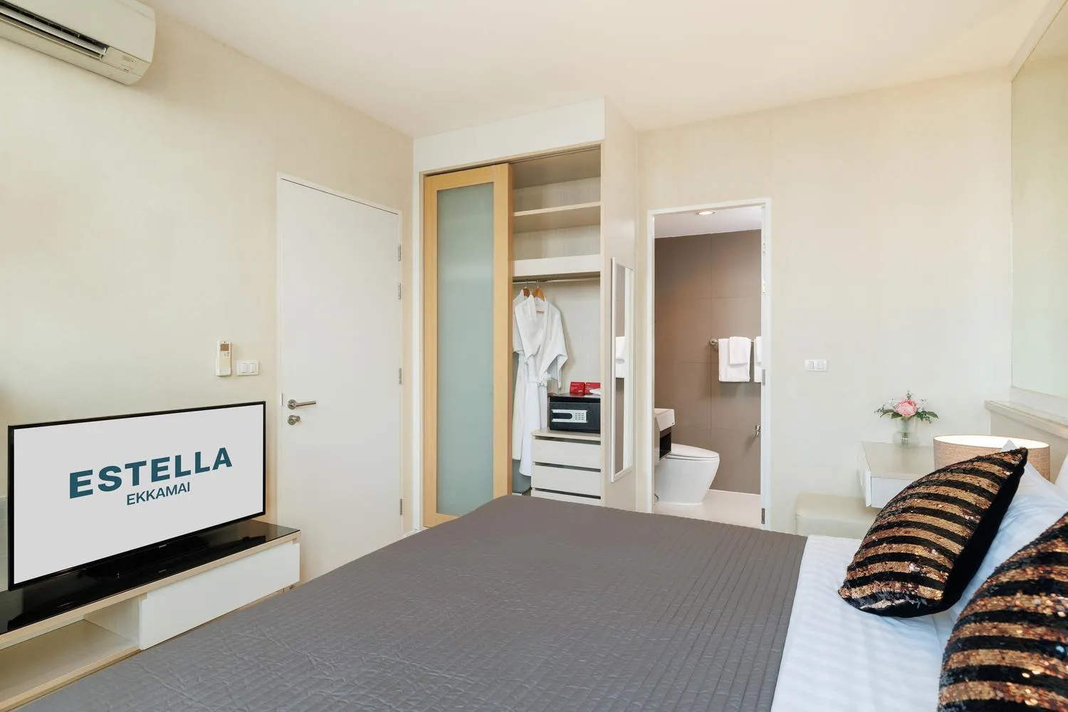 Bedroom in Estella Ekkamai