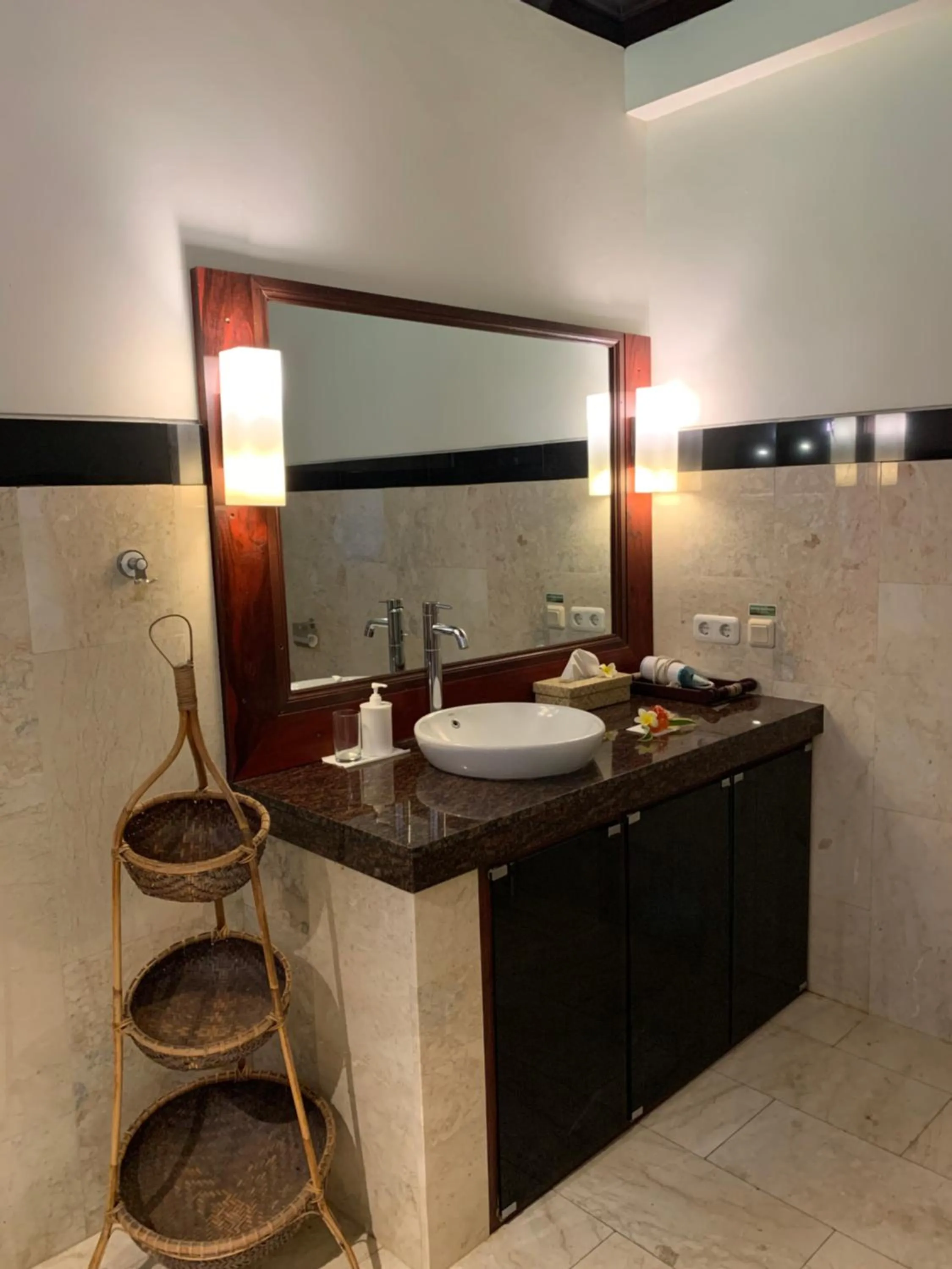 Toilet in Teluk Karang Dive & Spa Resort