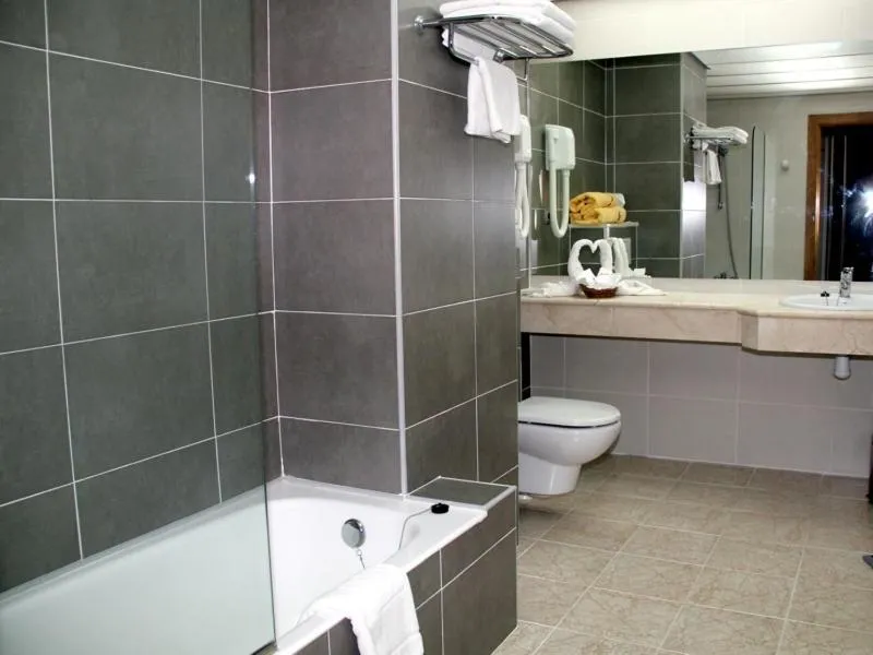 Bathroom in Hotel Obelisco